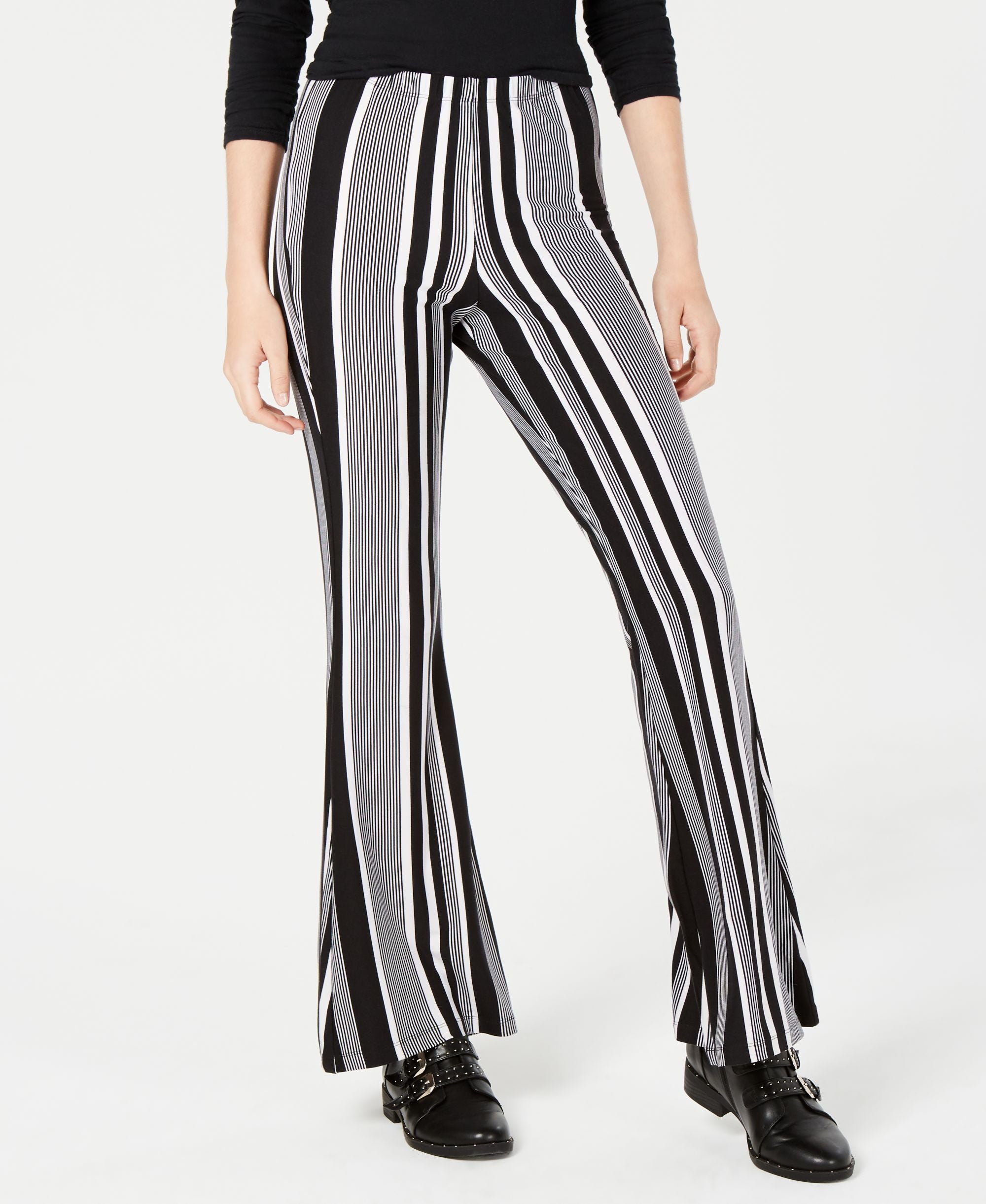 Juniors' Striped Knit Flared Legging