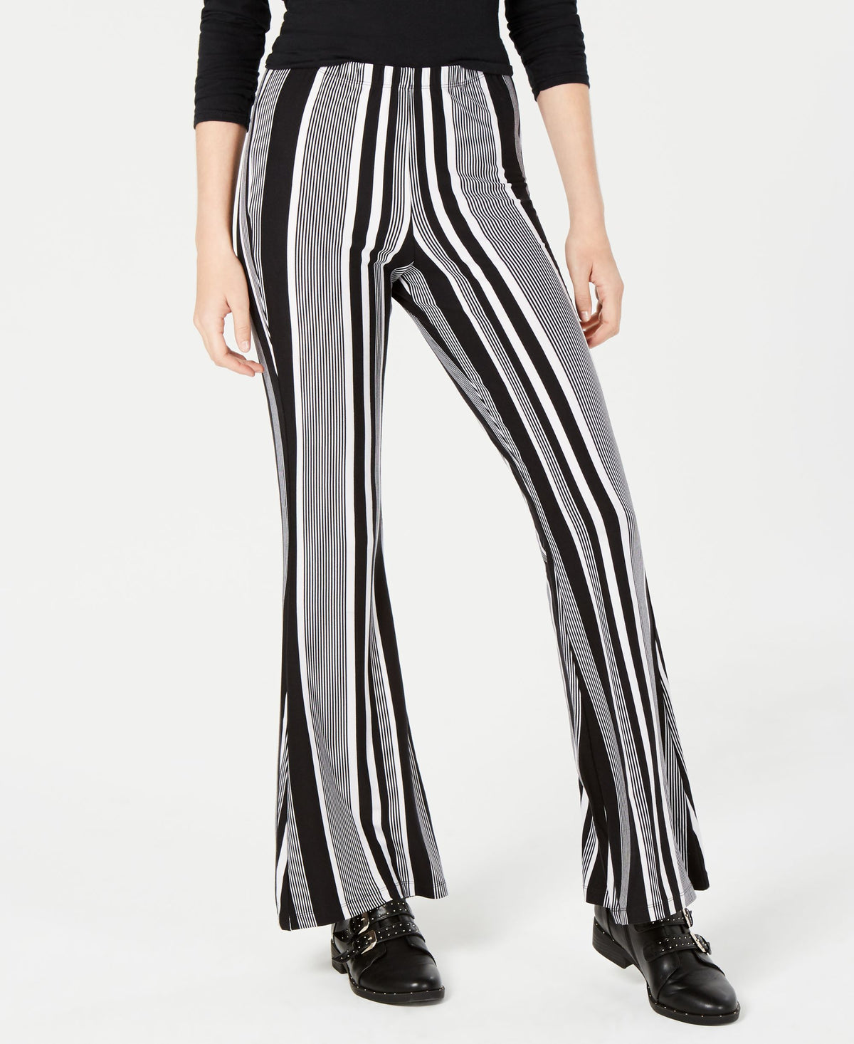 Juniors' Striped Knit Flared Legging