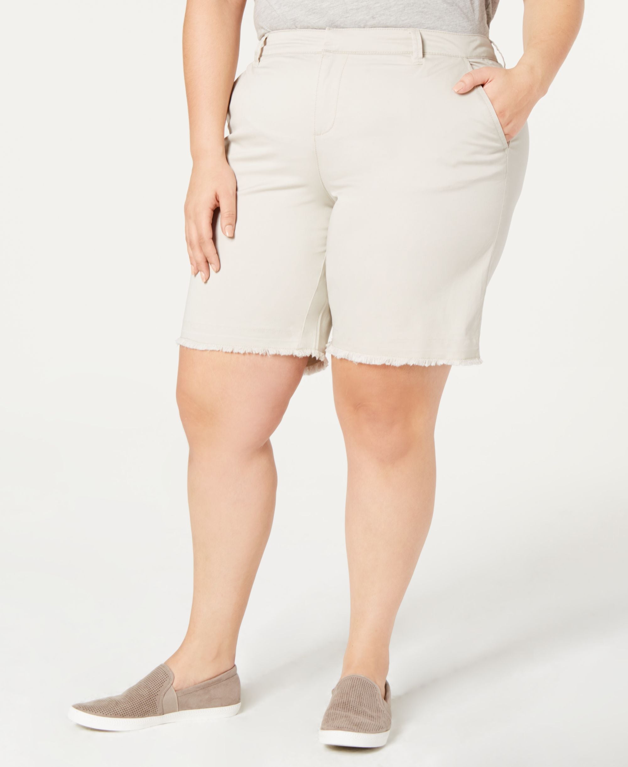 Plus Size Released Hem Shorts