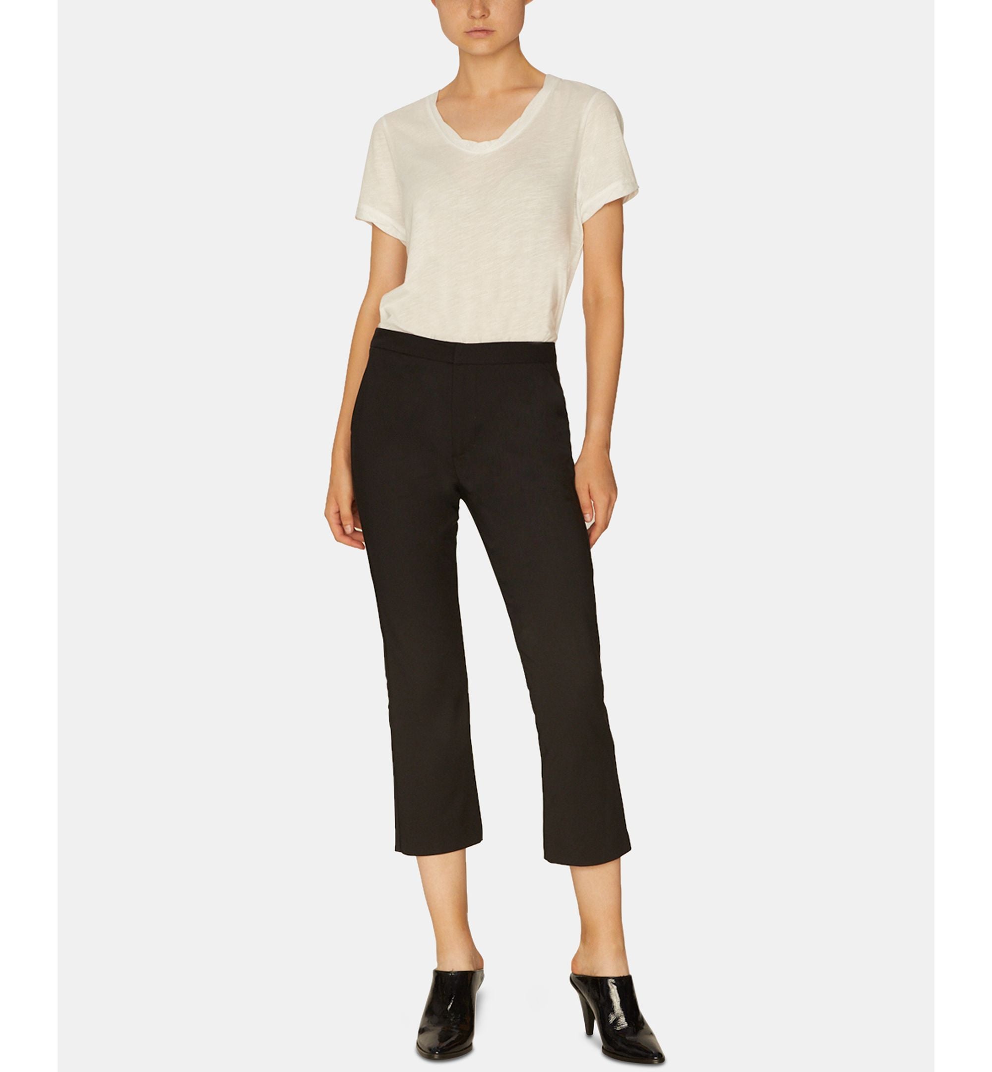 Crop Kick Capri Pants