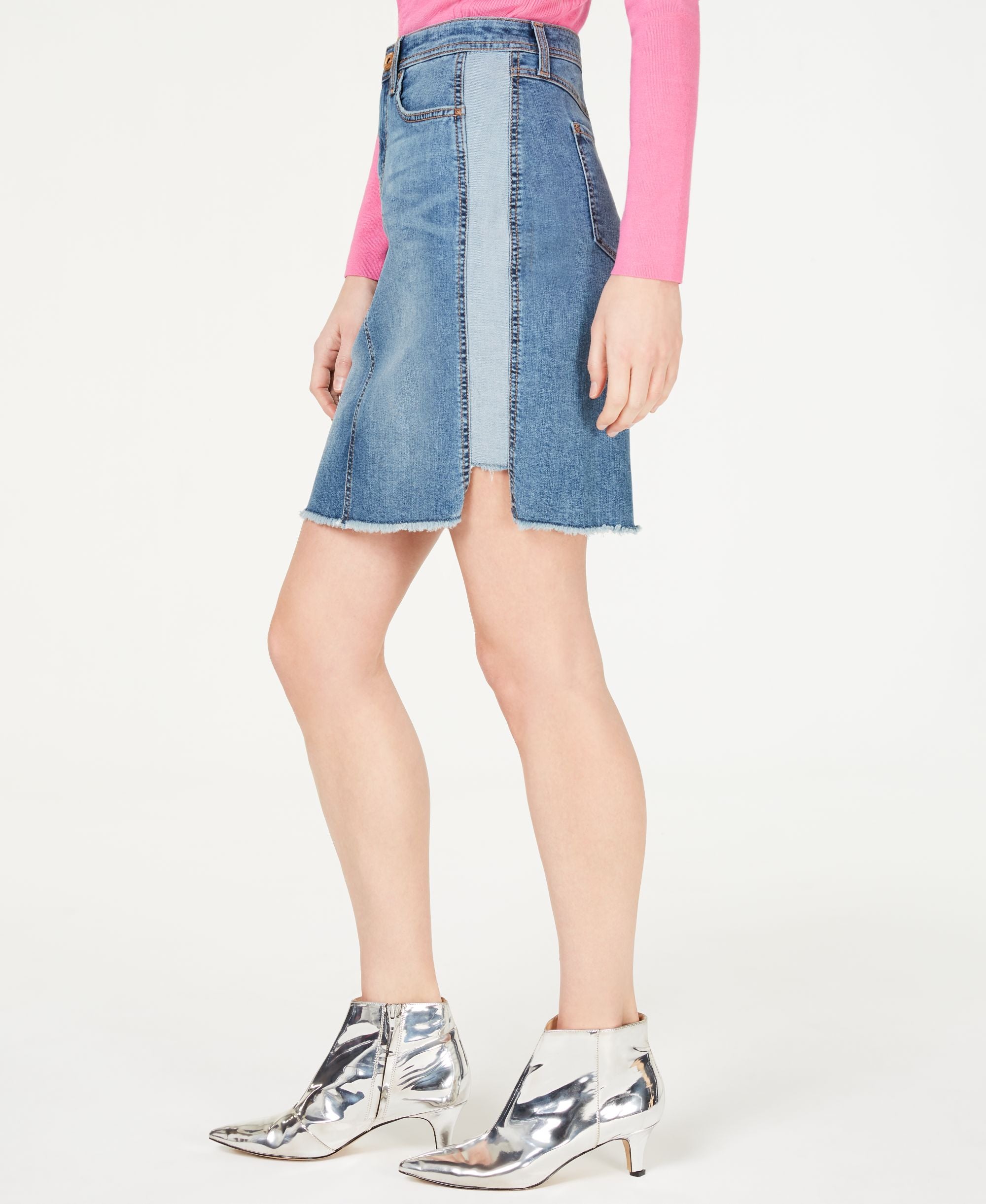 Curvy Raw Hem Jean Skirt