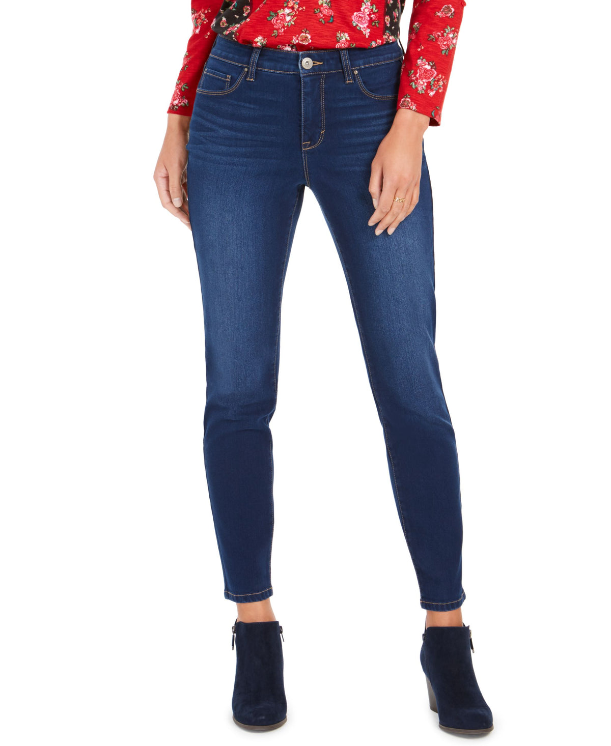 Petite Curvy-Fit Skinny Jeans