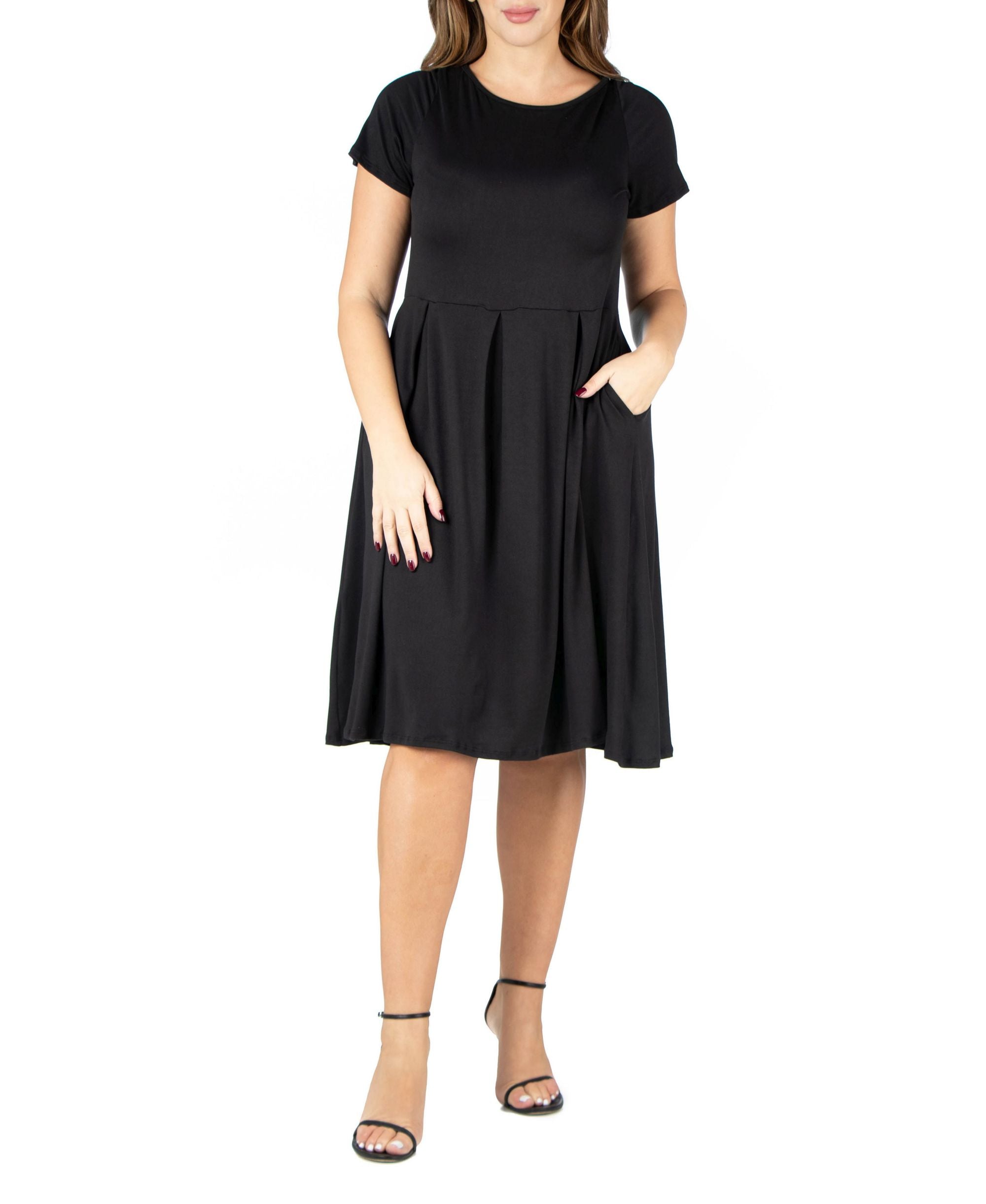 Plus Size Short Sleeve Midi Dress with Pockets