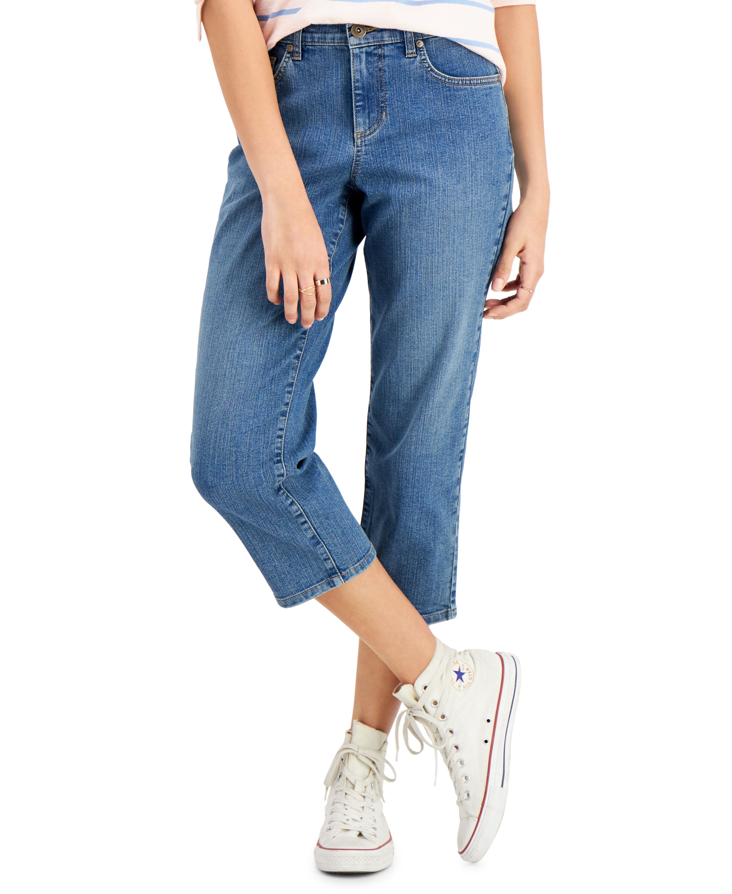 Petite Curvy Cuffed Capri Jeans
