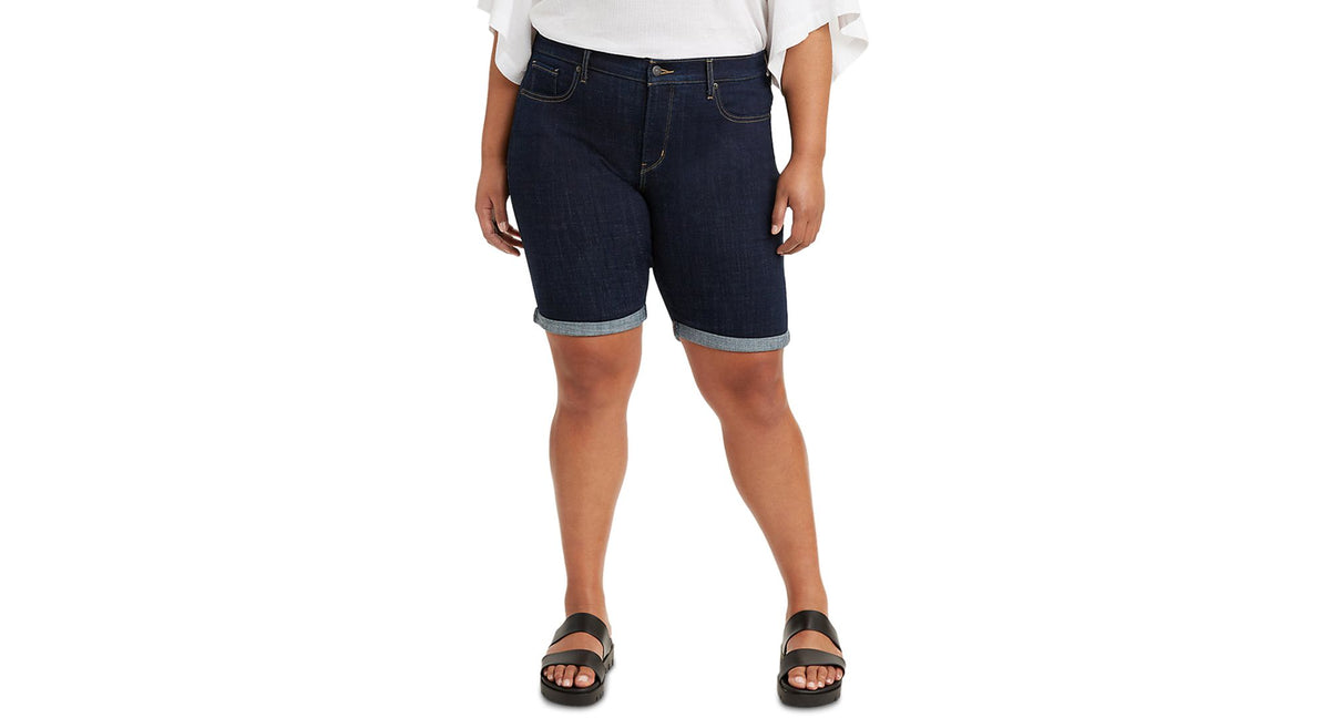 Trendy Plus Size Women's High-Waisted Mom Jeans