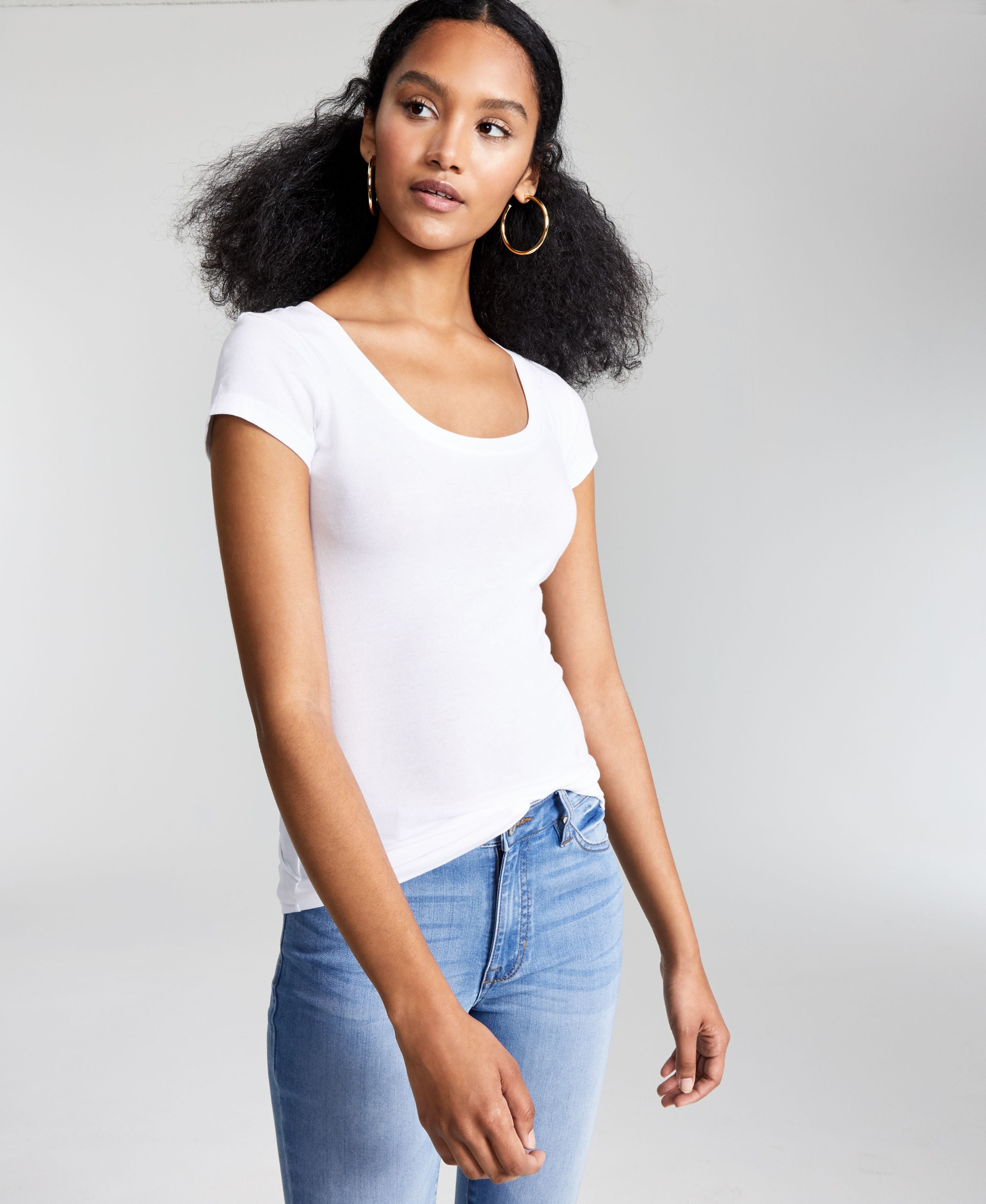 Juniors' Scoop-Neck Cap-Sleeve T-Shirt