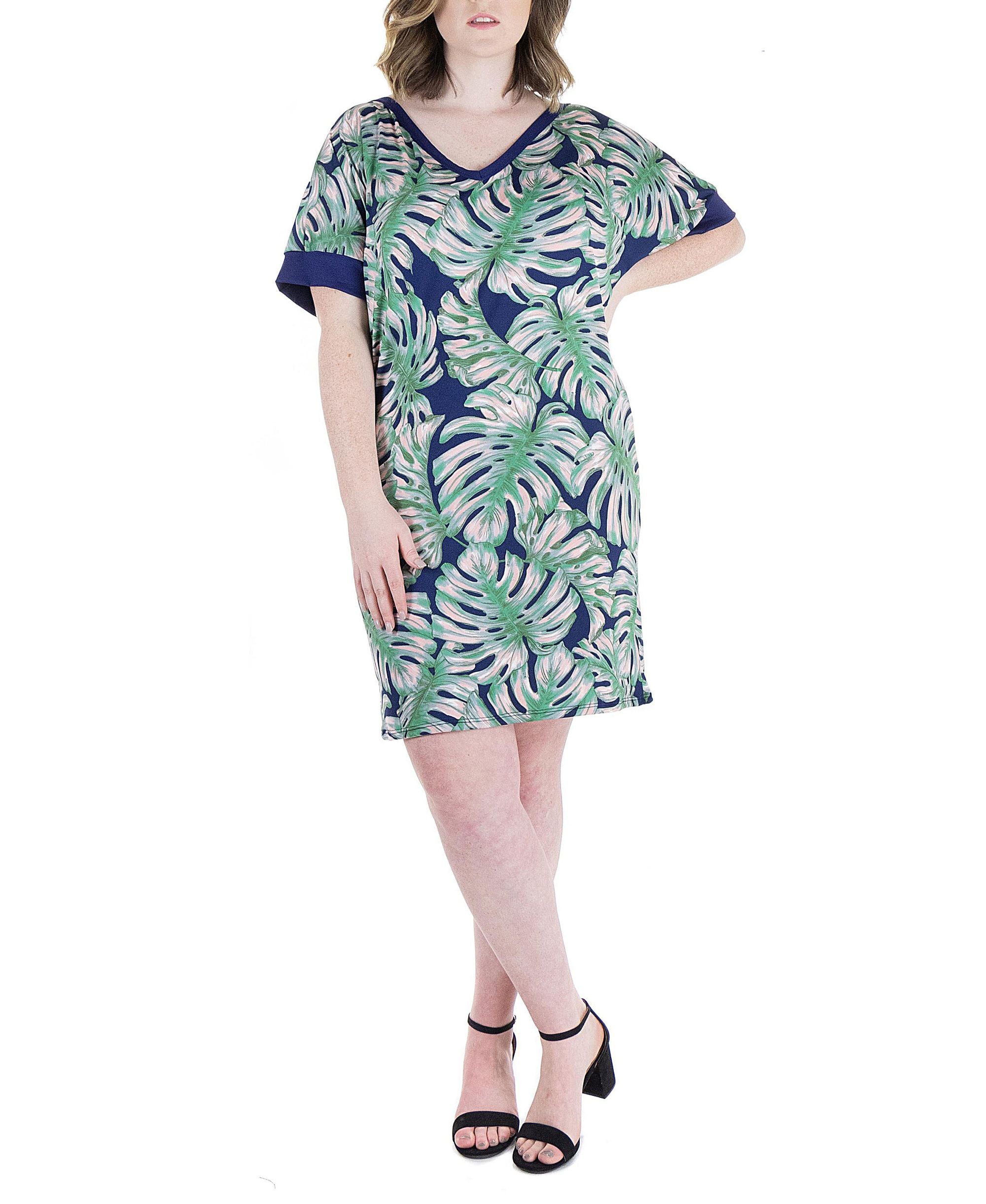 Plus Size Knee Length Monstera Print T-shirt Dress