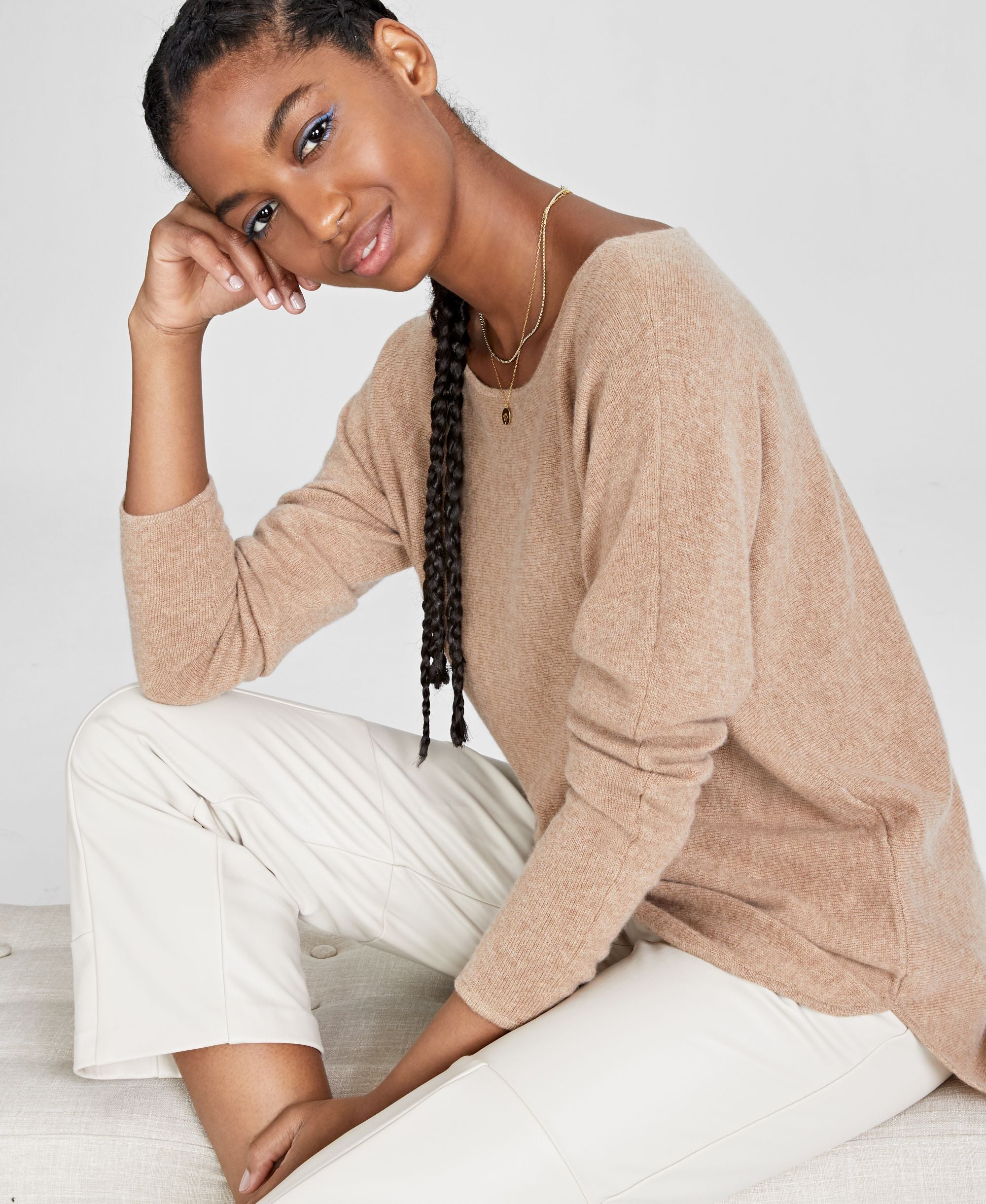 Women's 100% Cashmere Shirttail Sweater