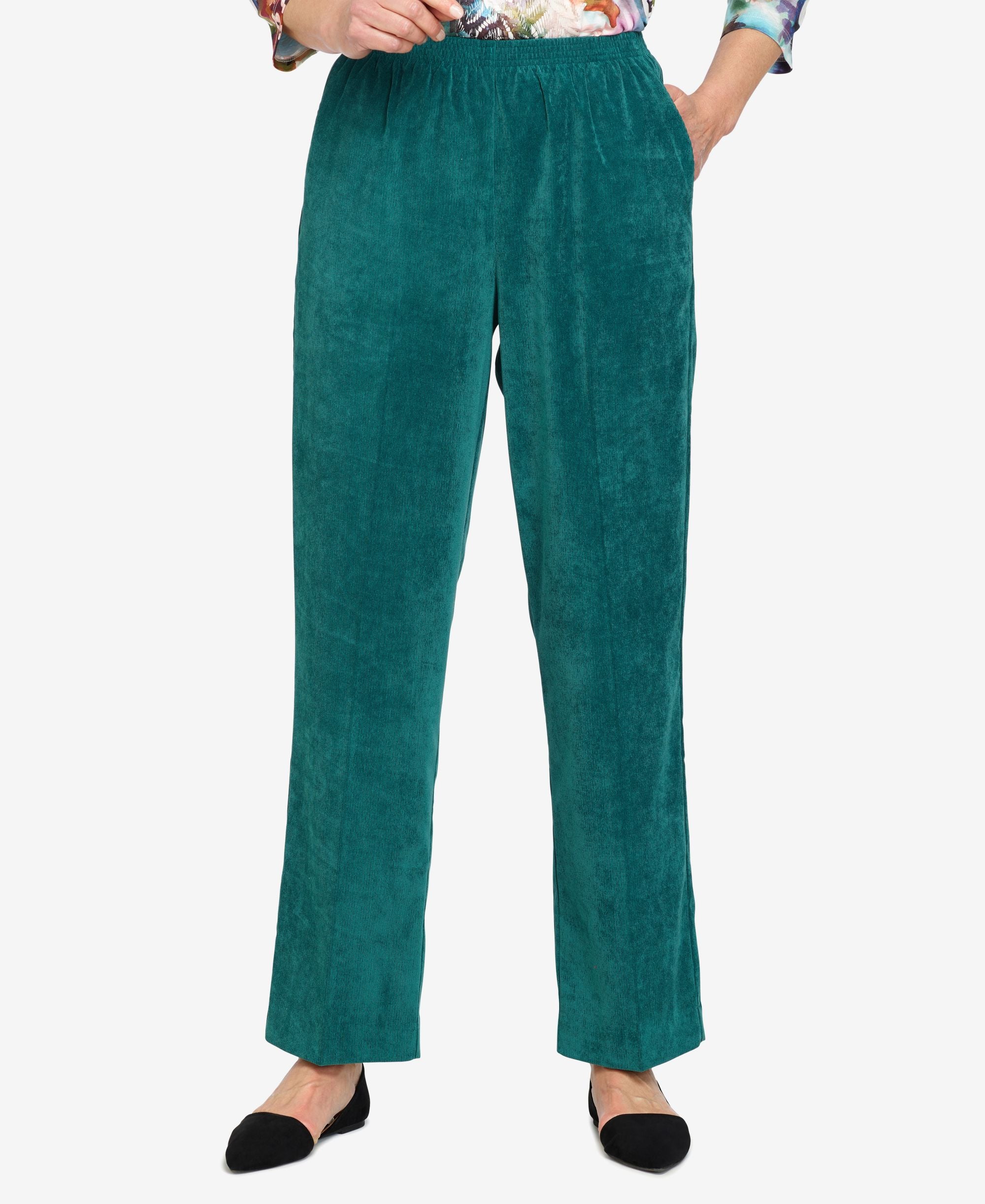 Womens Missy Classics Proportioned Short Pants