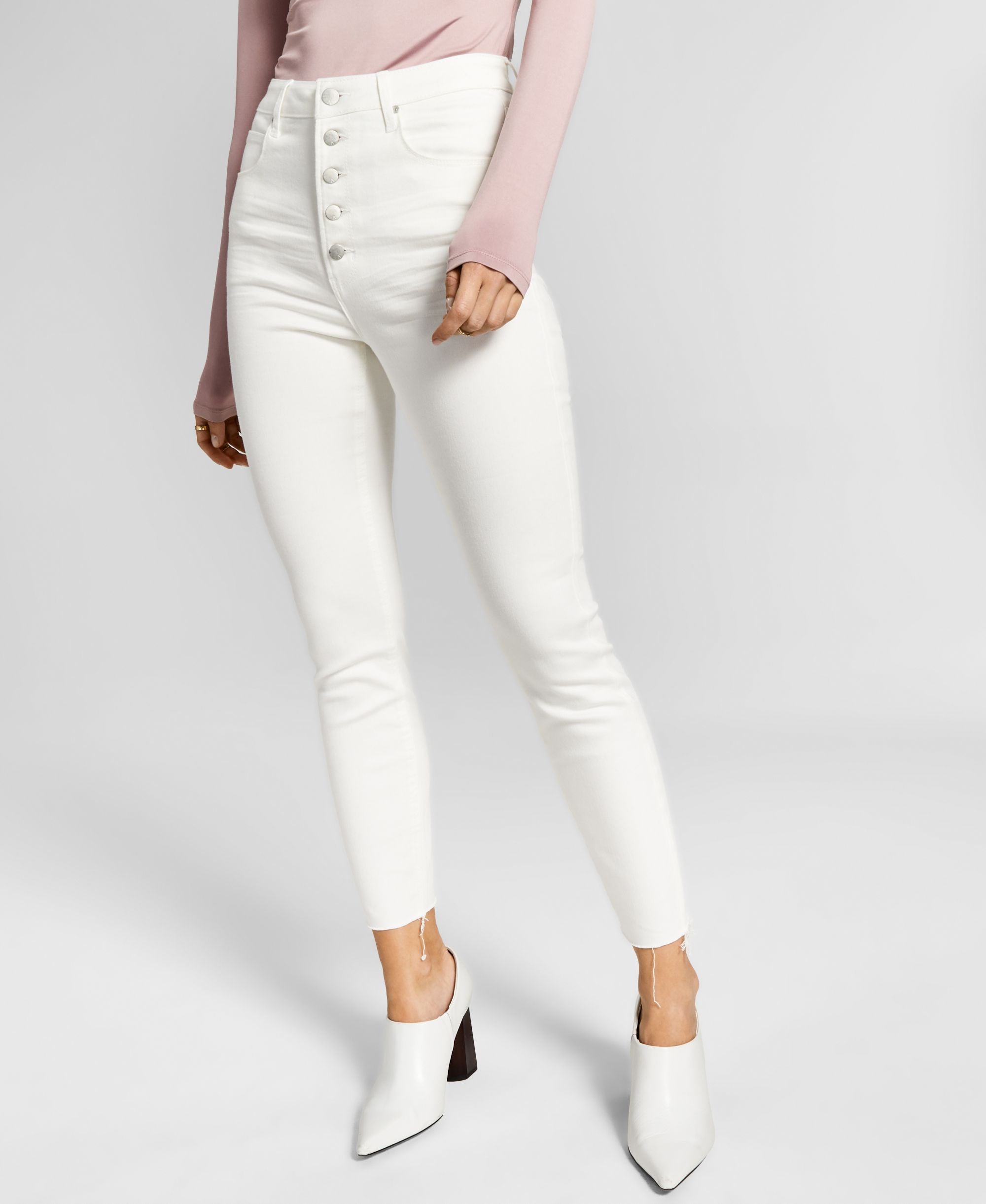 Now This Womens Perfect Skinny Exposed Button