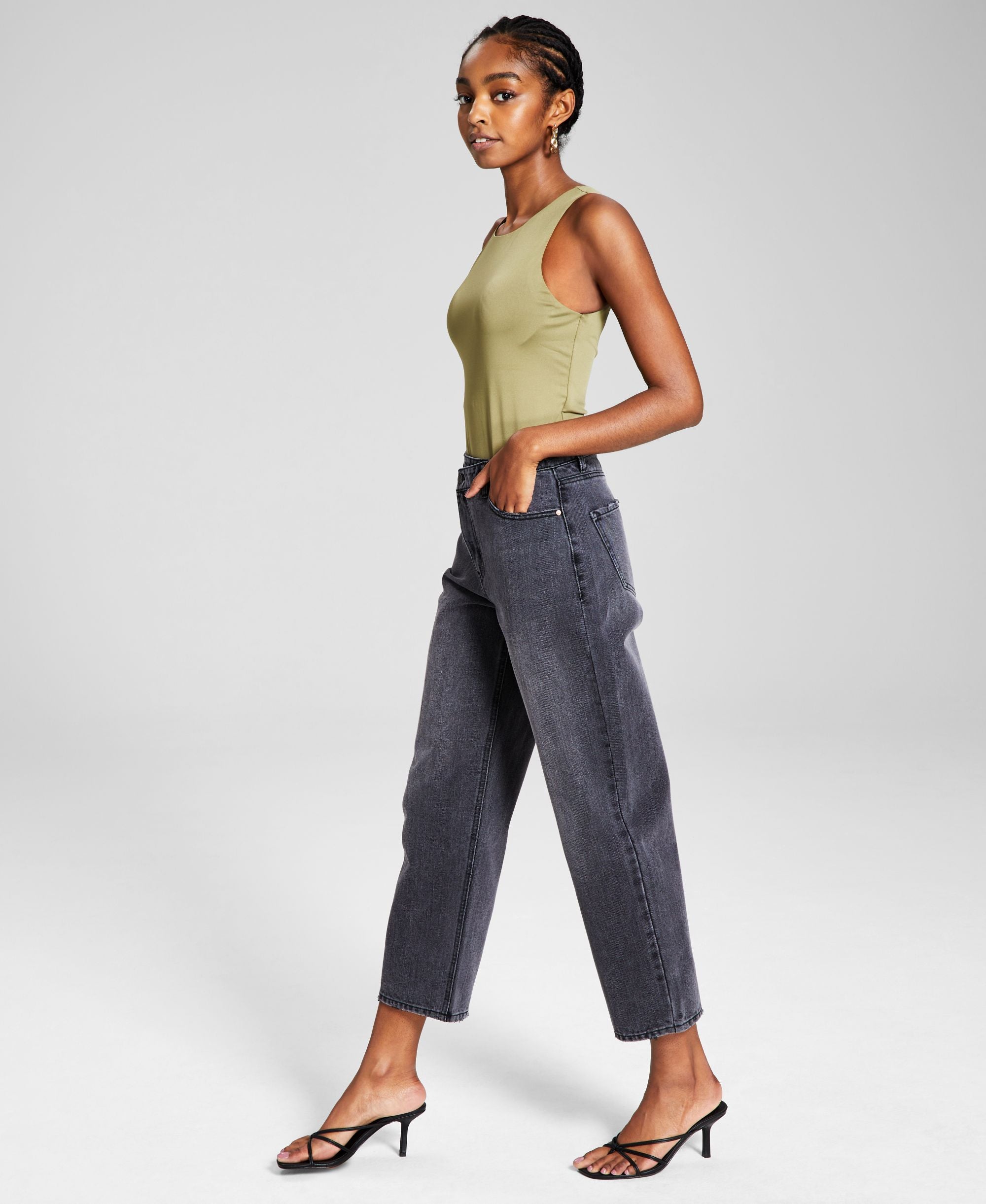 Now This Womens Cotton Crisscross Cropped Jeans