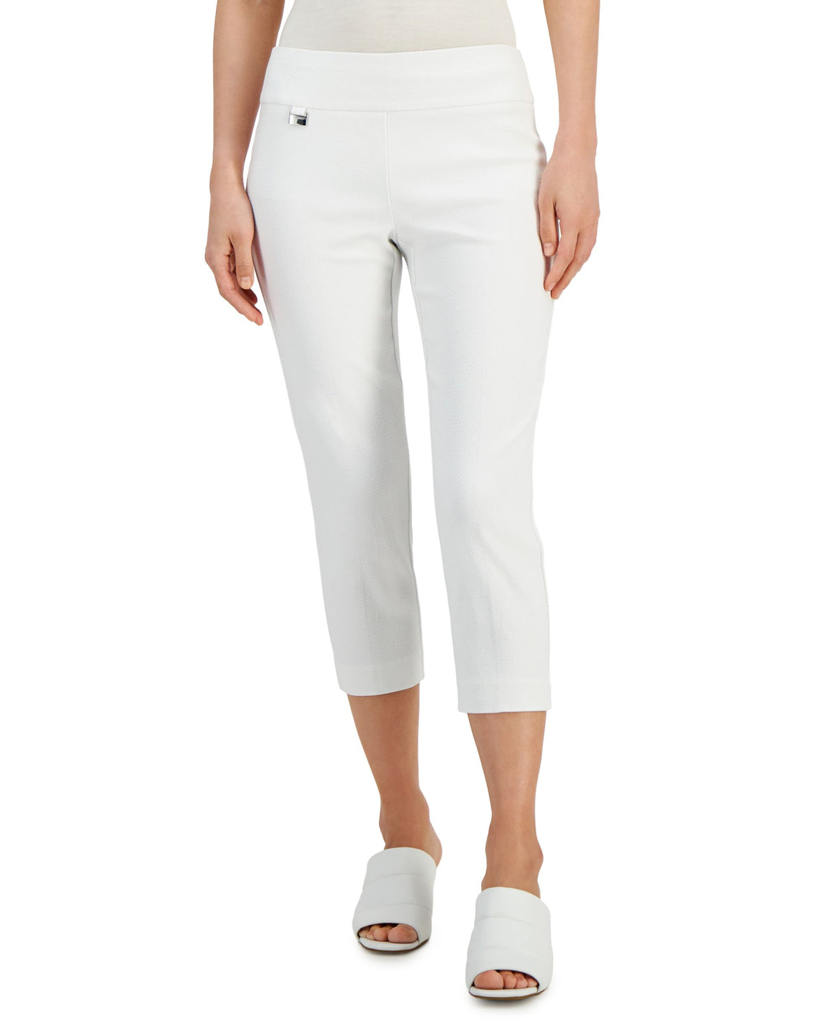 Alfani Essential Textured Capri Pull On With Tummy Control