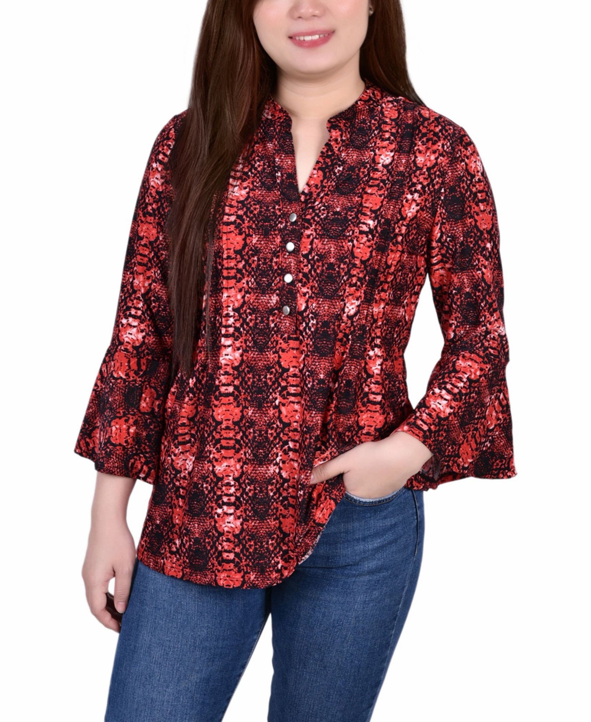 Petite 3/4 Bell Sleeve Printed Pleat Front Y-neck Top