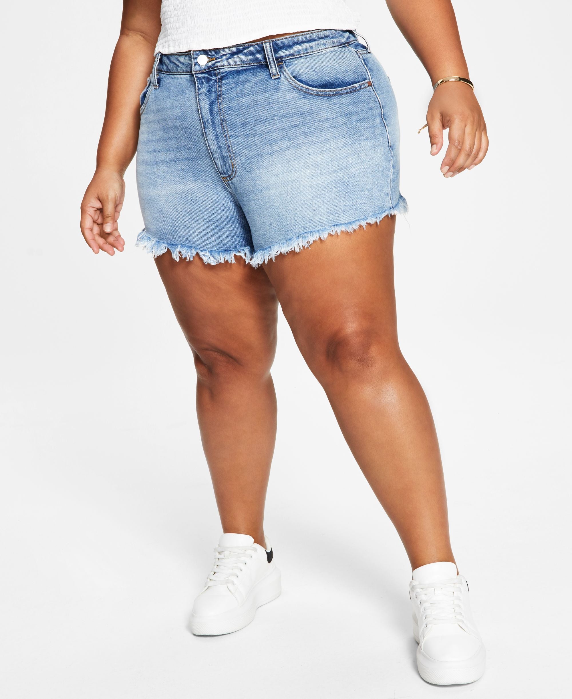 Tinseltown Trendy Plus Size High Rise Frayed Hem Mom Shorts