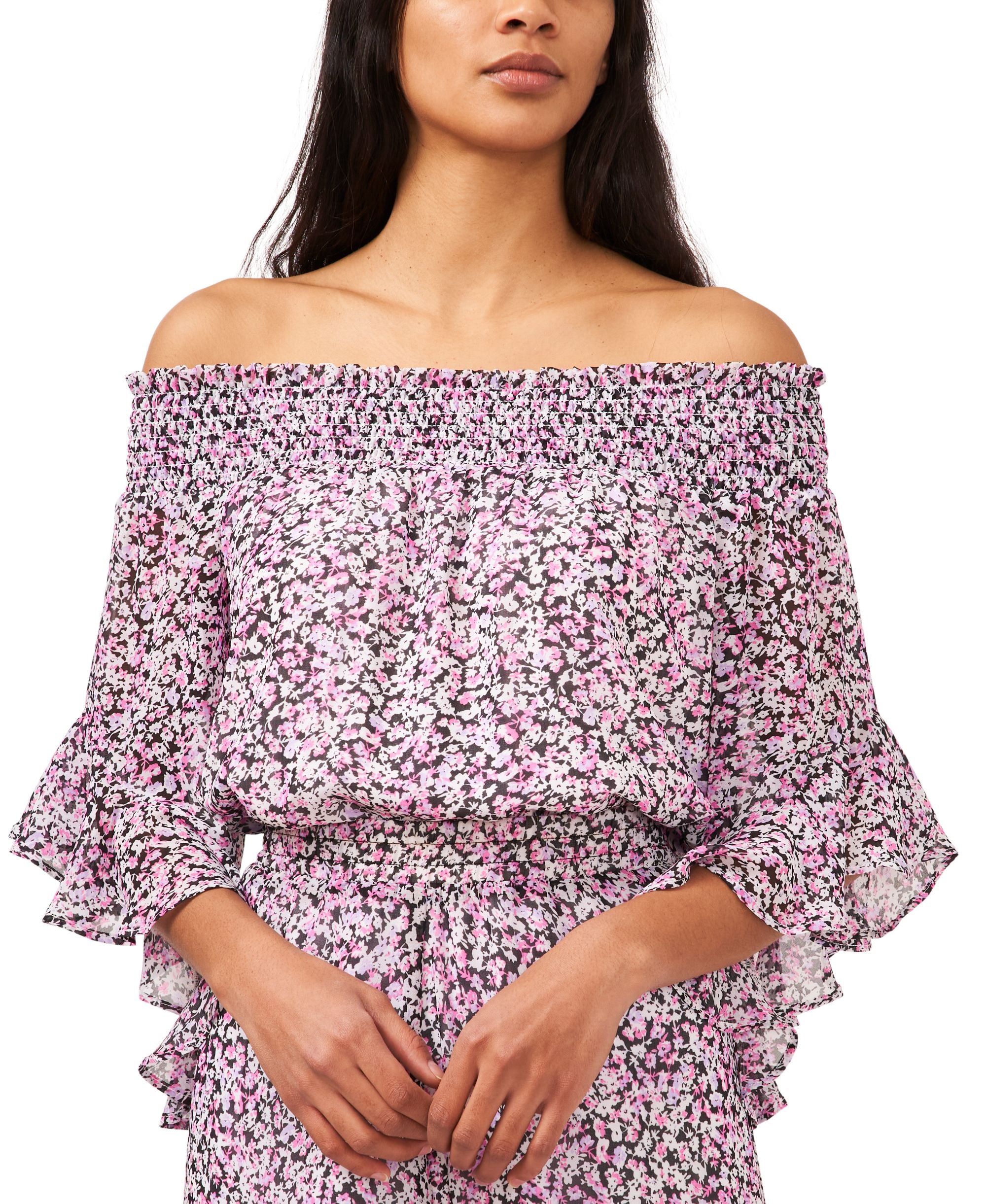 Riley Rae Womens Ditsy Breeze Floral Top