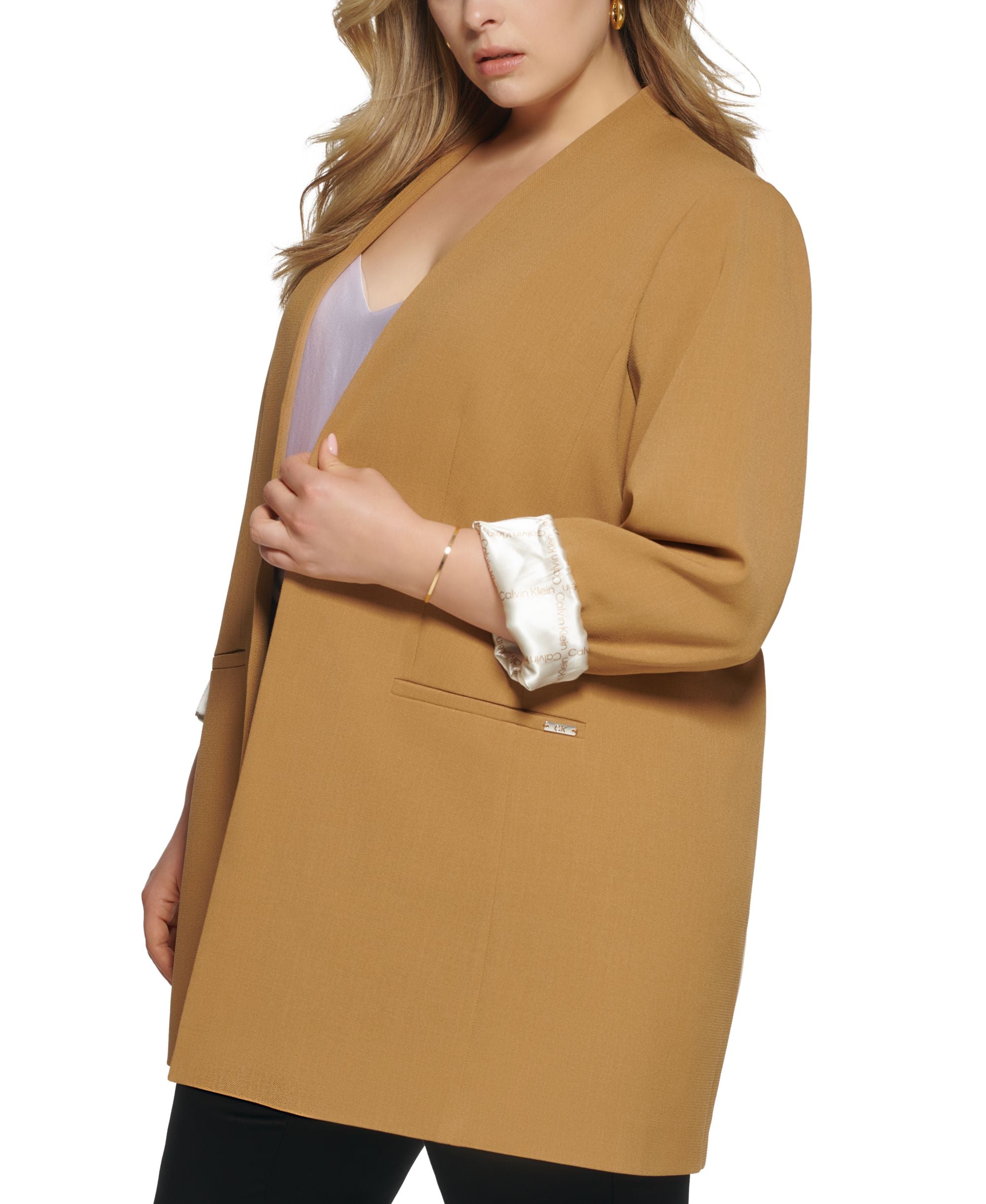 Plus Size Lux Roll-Tab Blazer