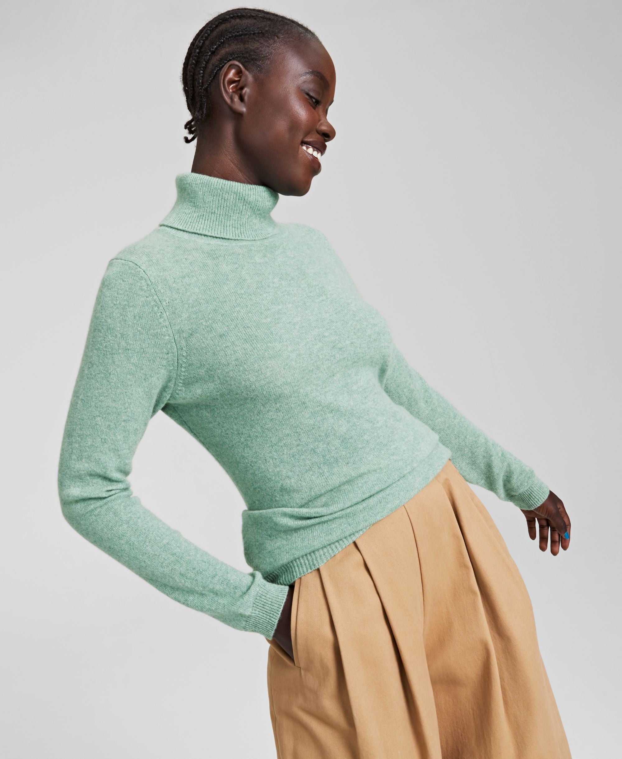 Women's 100% Cashmere Turtleneck Sweater