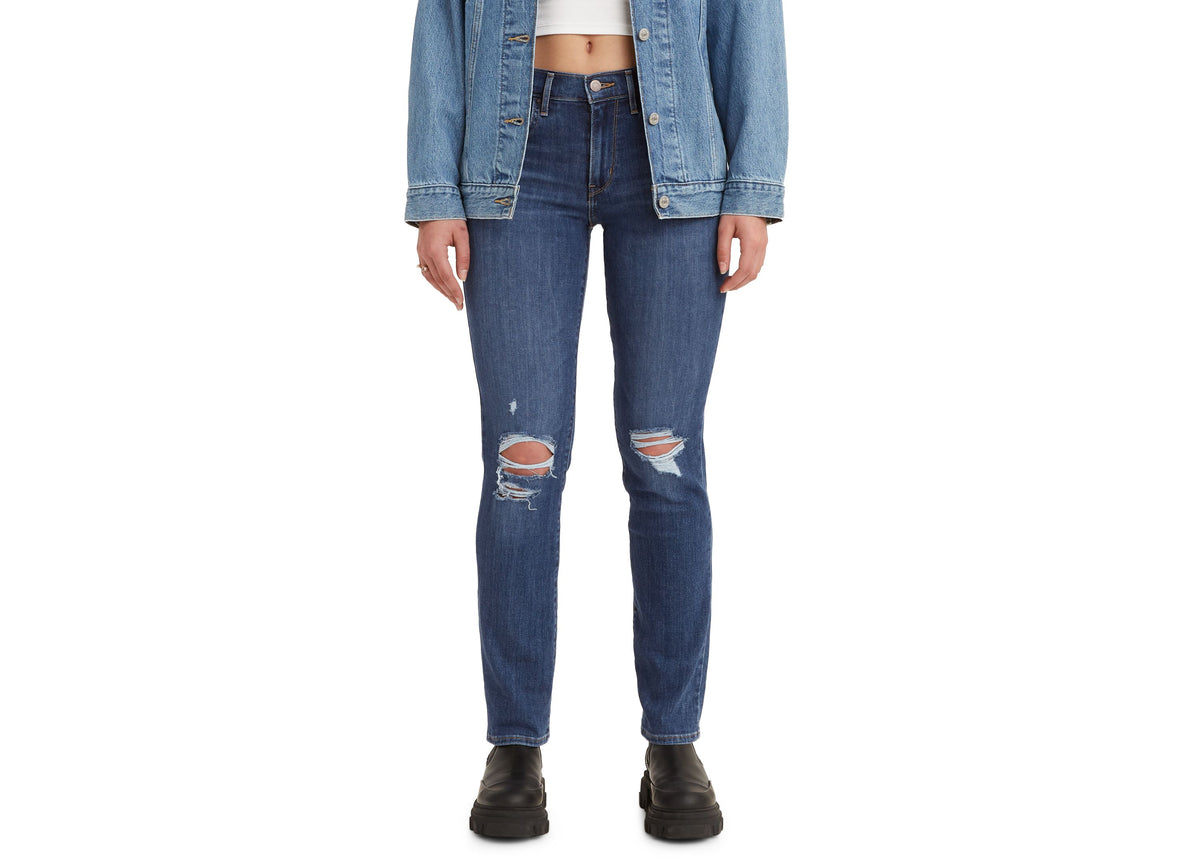 Women's 724 Straight-Leg Jeans in Short Length