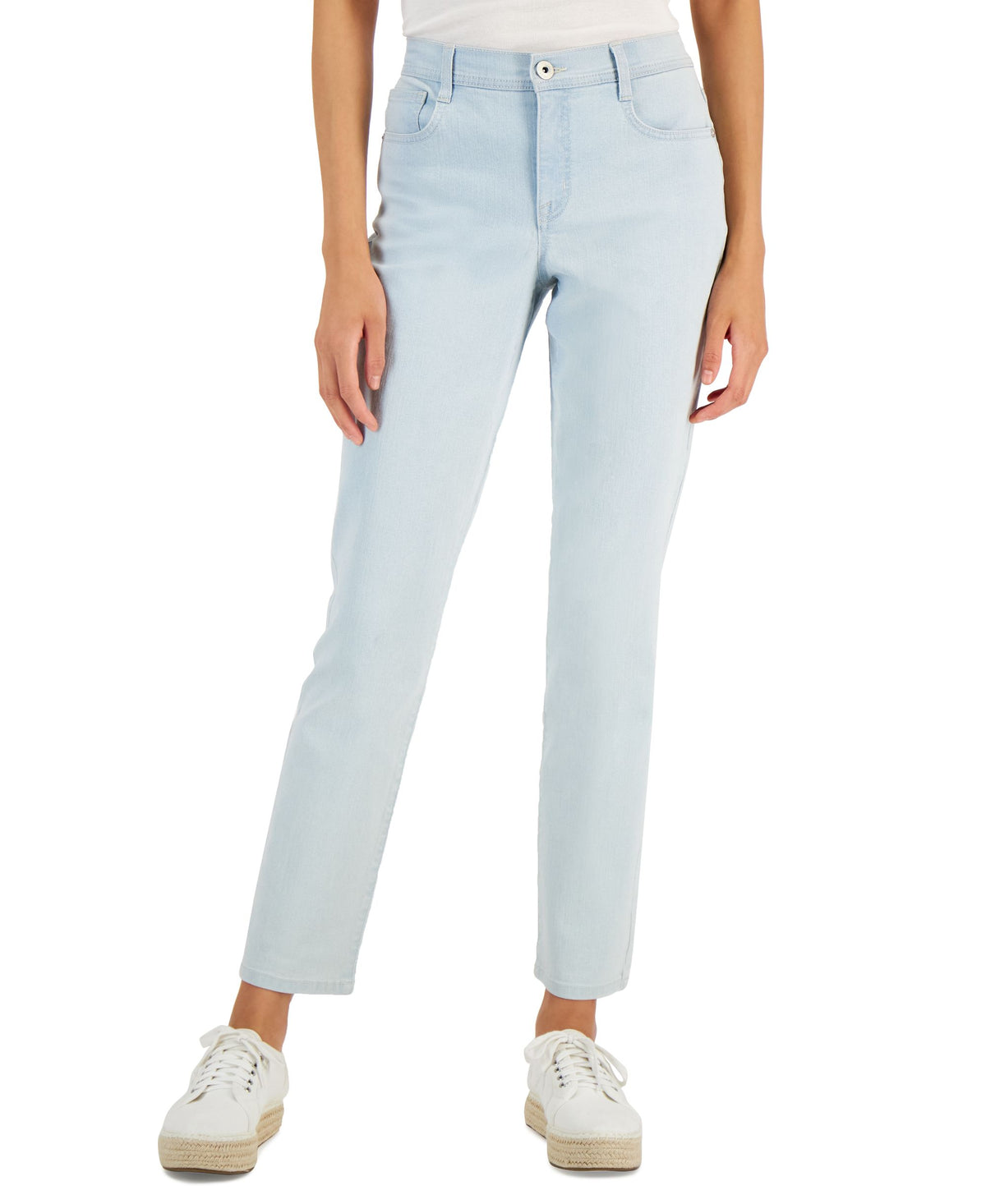 Petite Slim-Leg Jeans