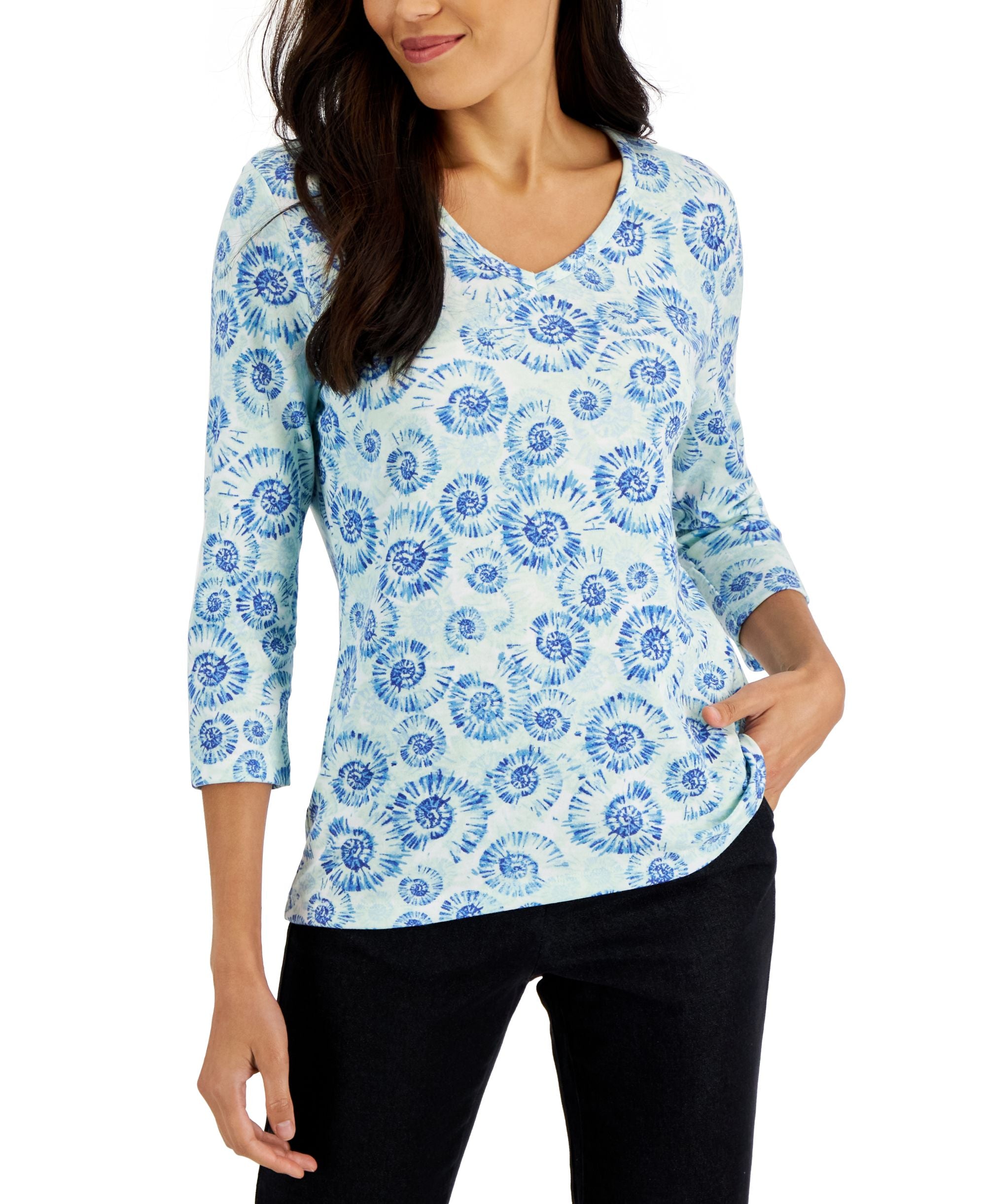 Women's 3/4-Sleeve Printed V-Neck Top