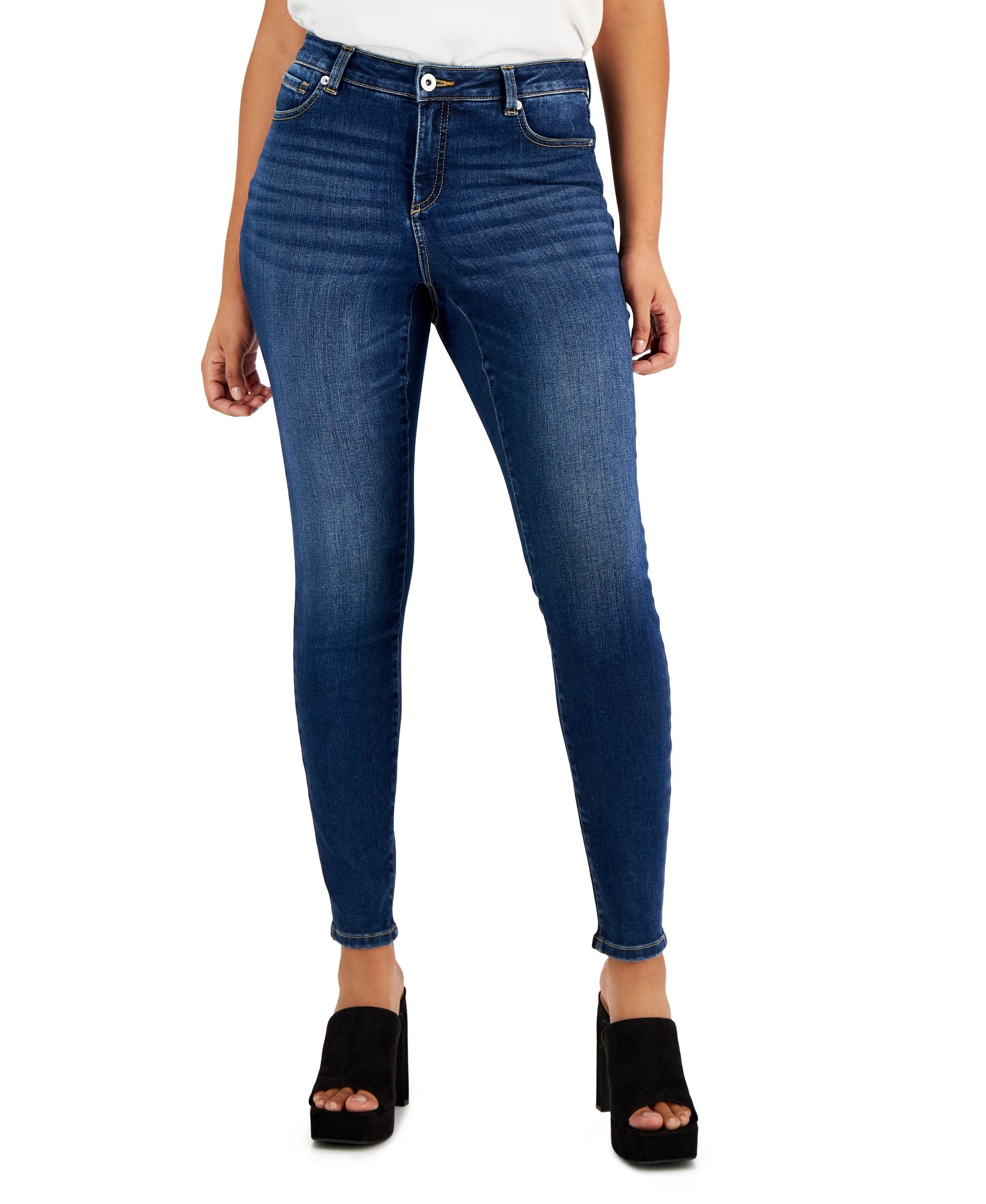 Women's Curvy Mid Rise Skinny Jeans