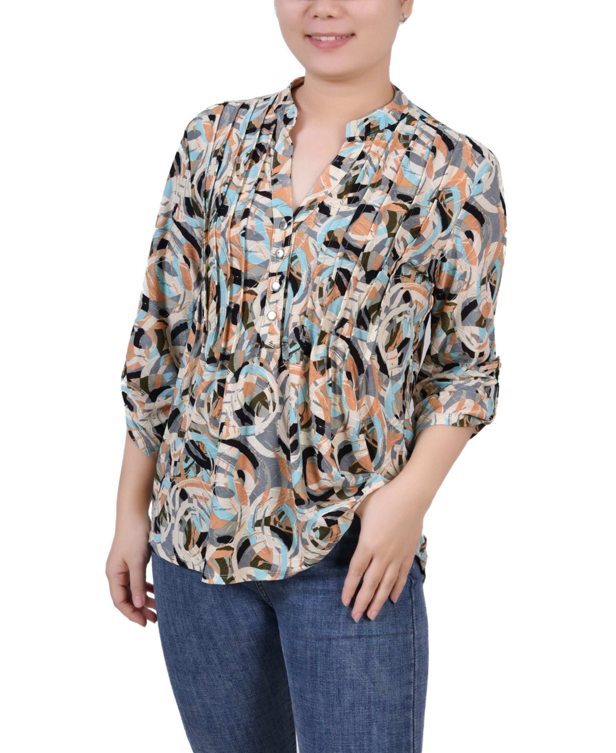 Petite 3/4 Roll Tab Sleeve Printed Pintuck Top