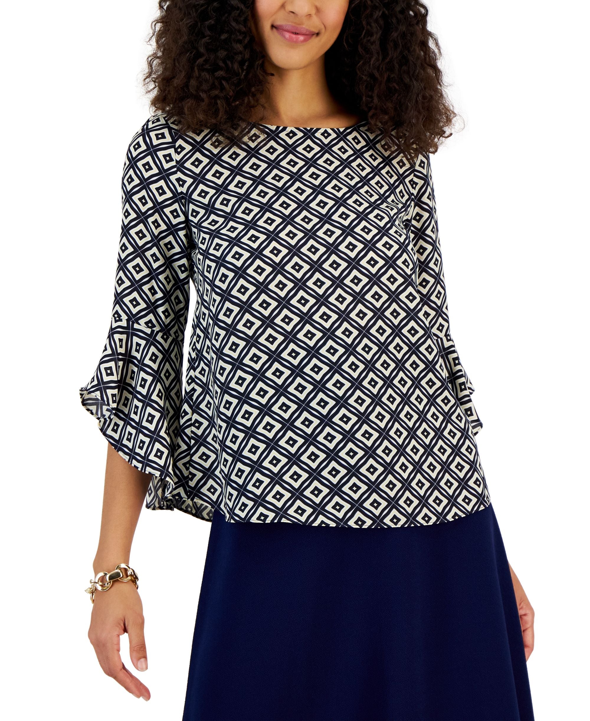 Women's Ruffled 3/4-Sleeve Printed Top