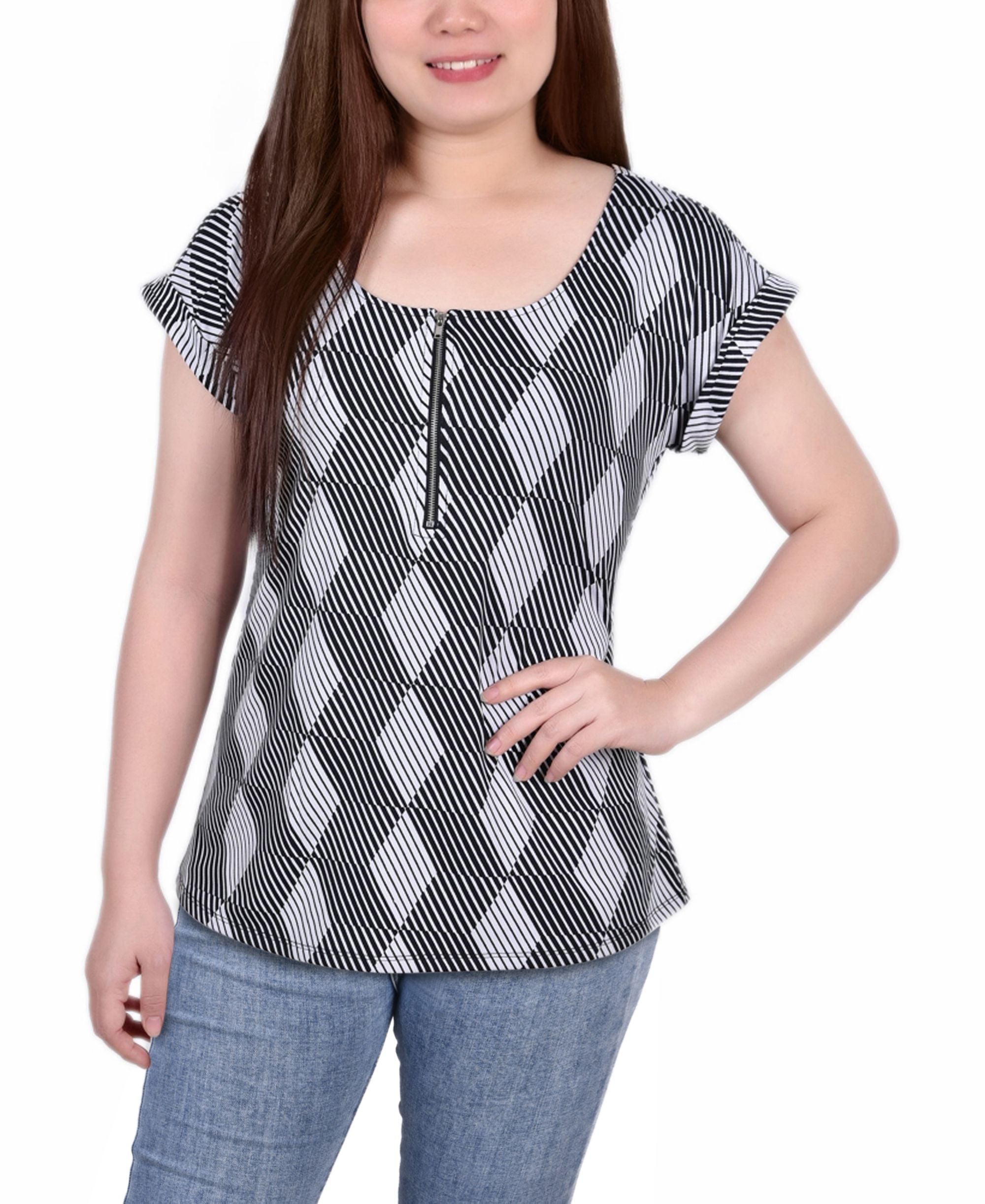 Petite Short Extended Sleeve Zip Top