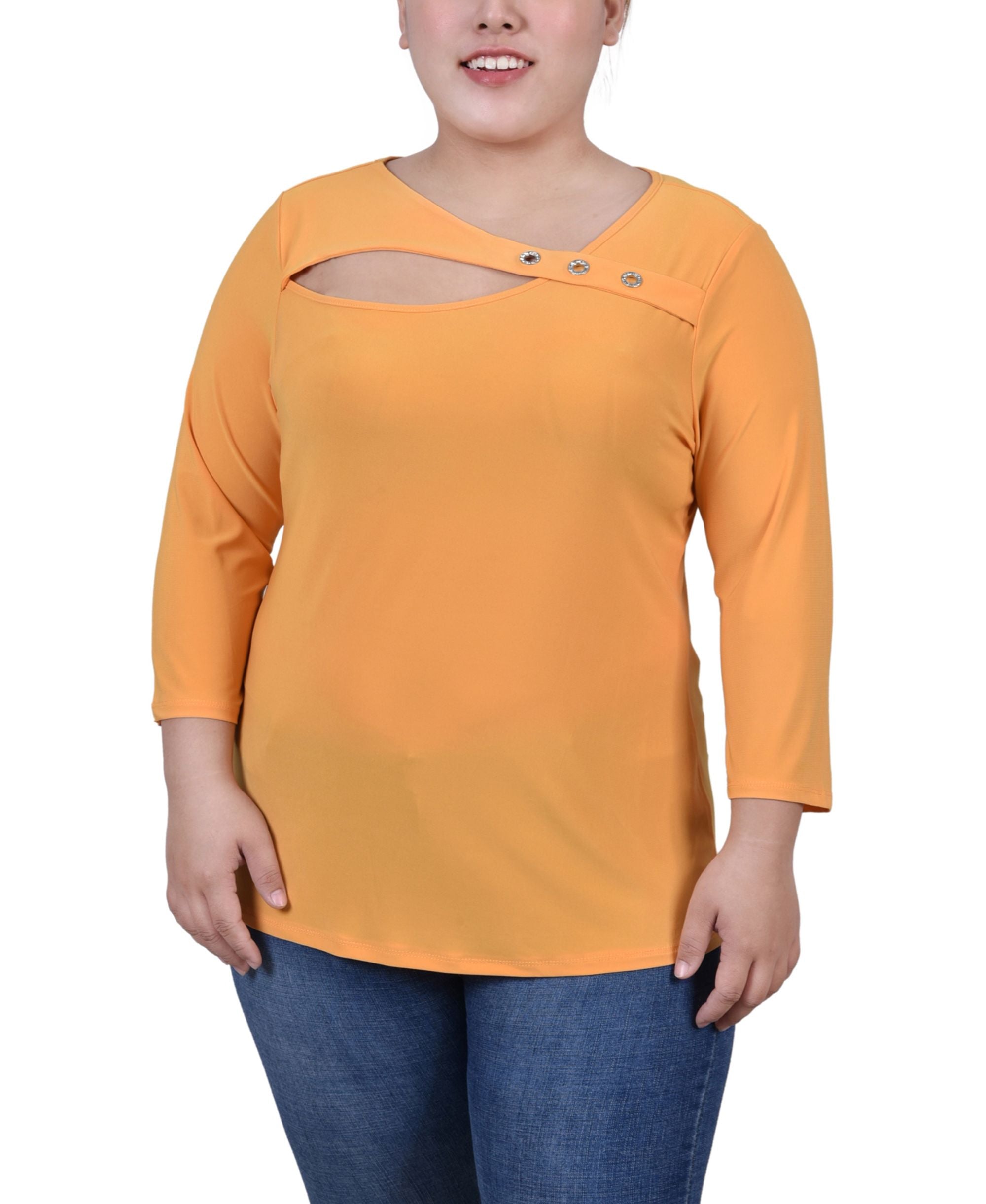 Plus Size 3/4 Sleeve Cutout Top