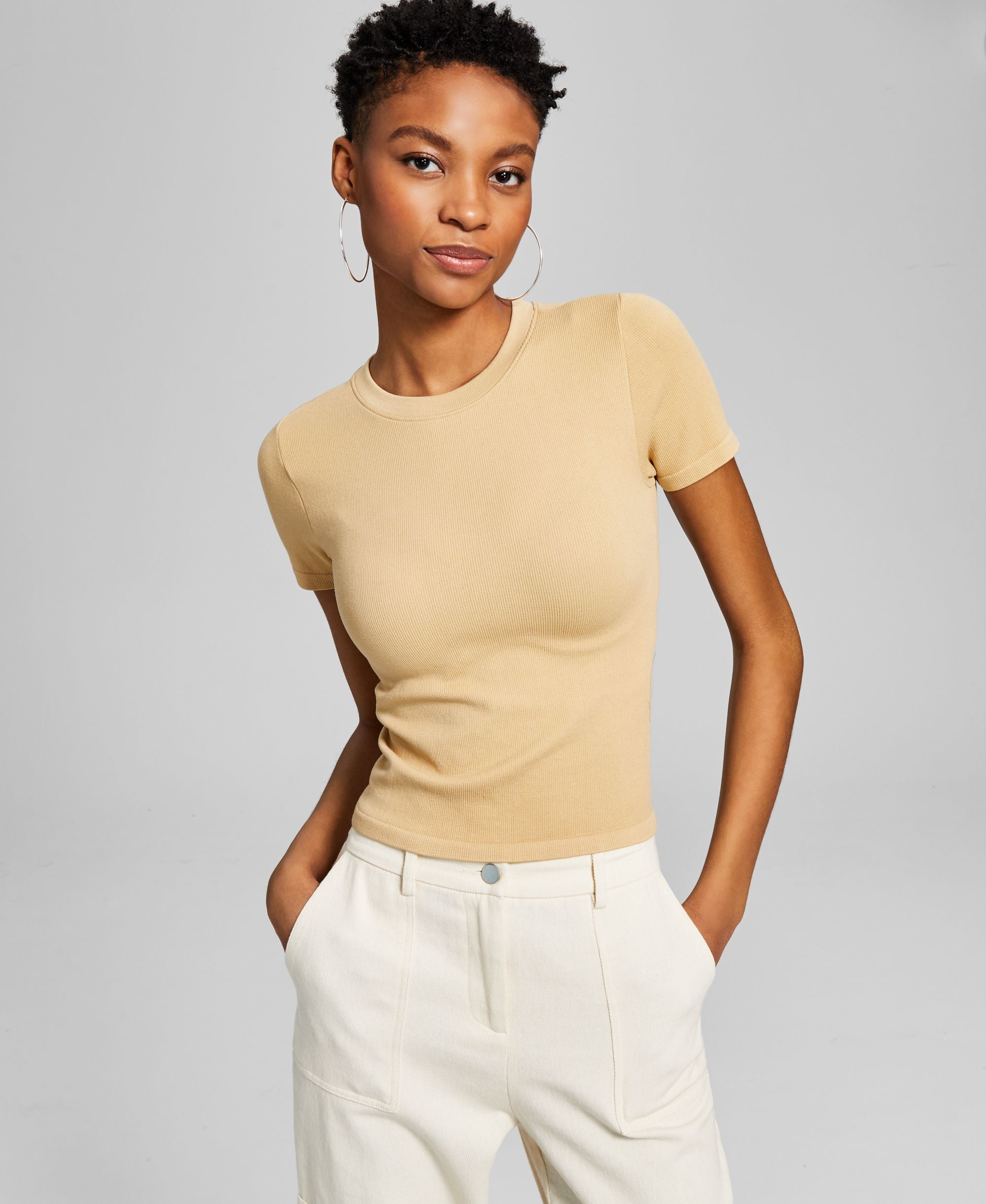 Women's Seamless Short-Sleeve Crewneck Top