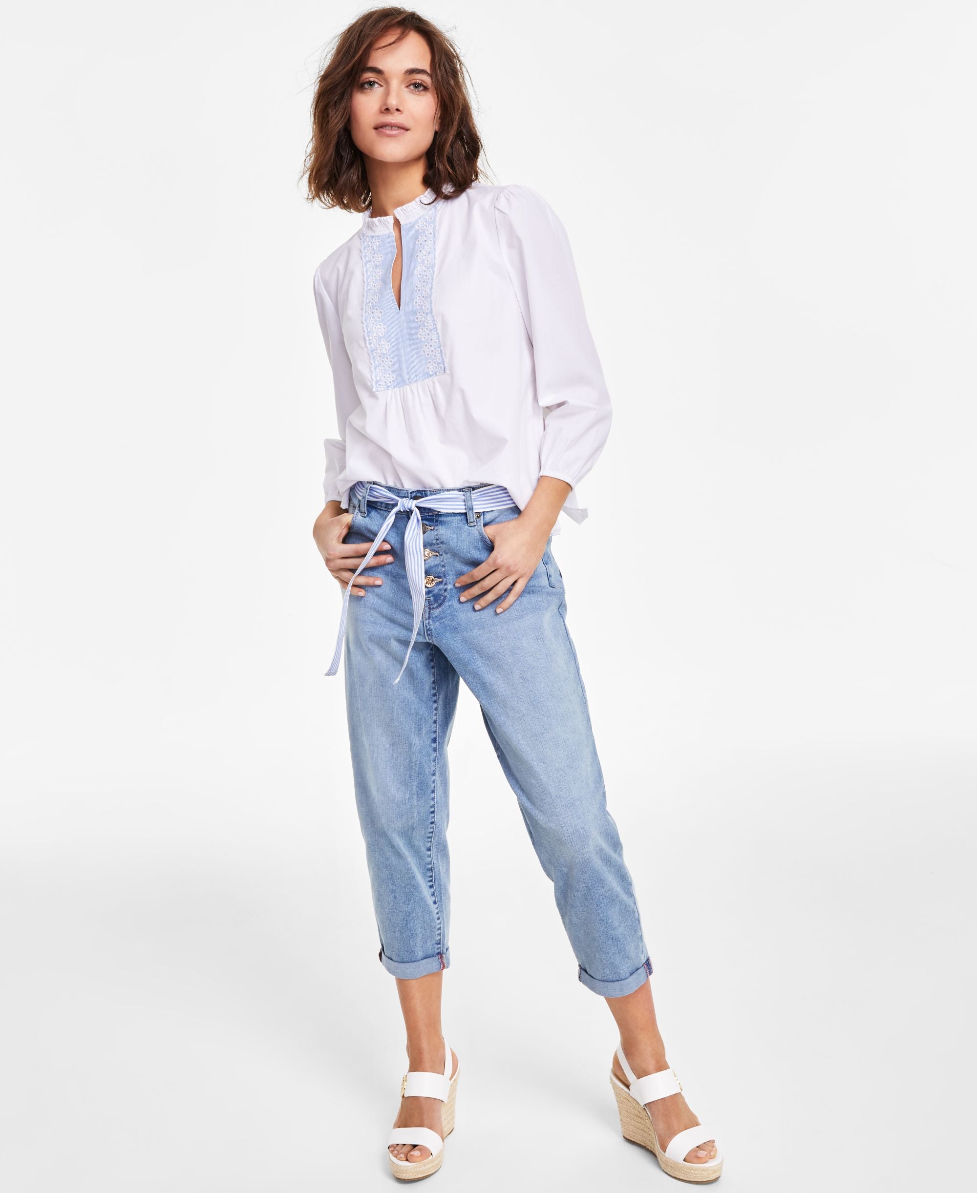 Women's Cropped Faded Tie-Belt Jeans