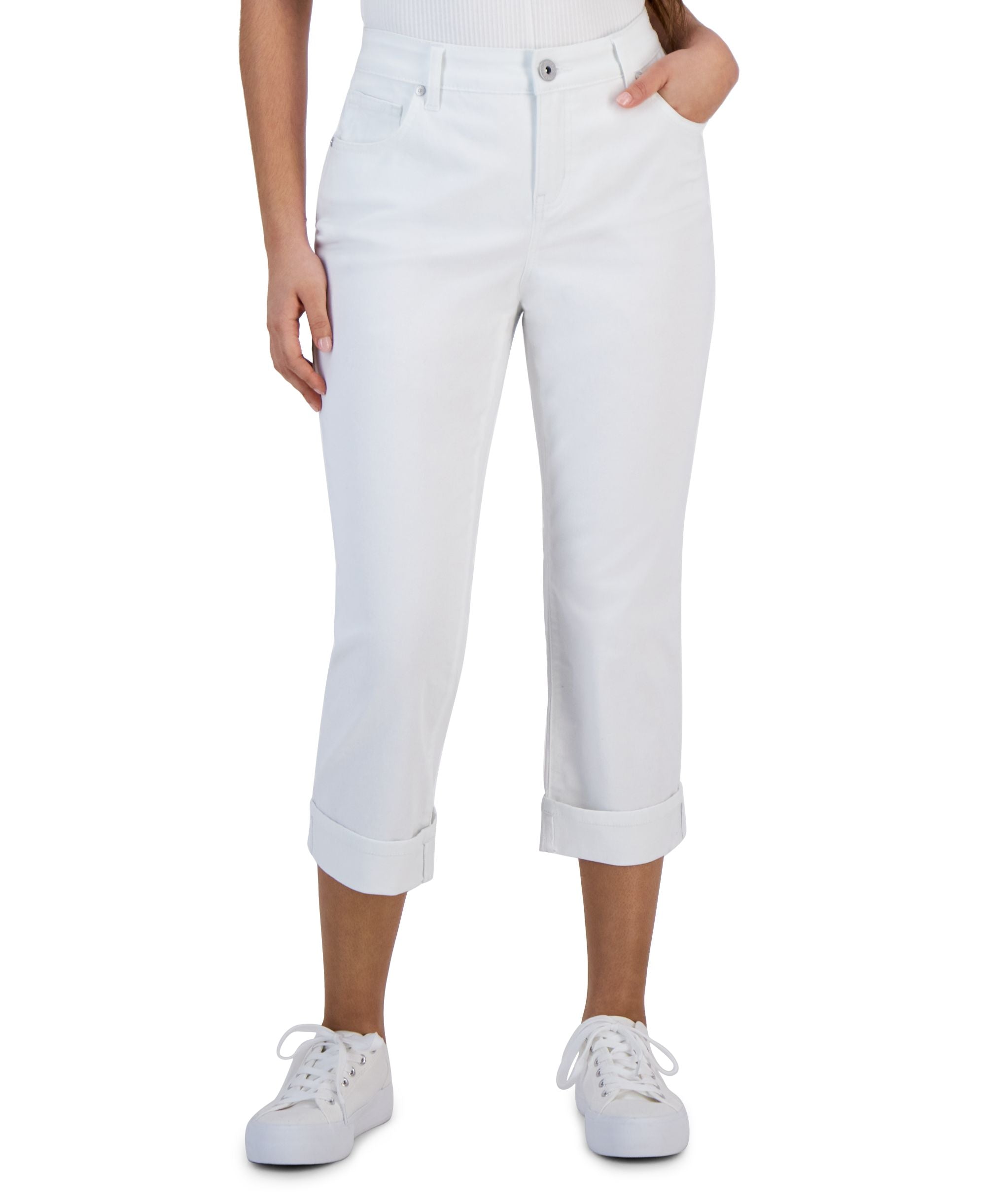 Petite Curvy Cuffed Capri Jeans