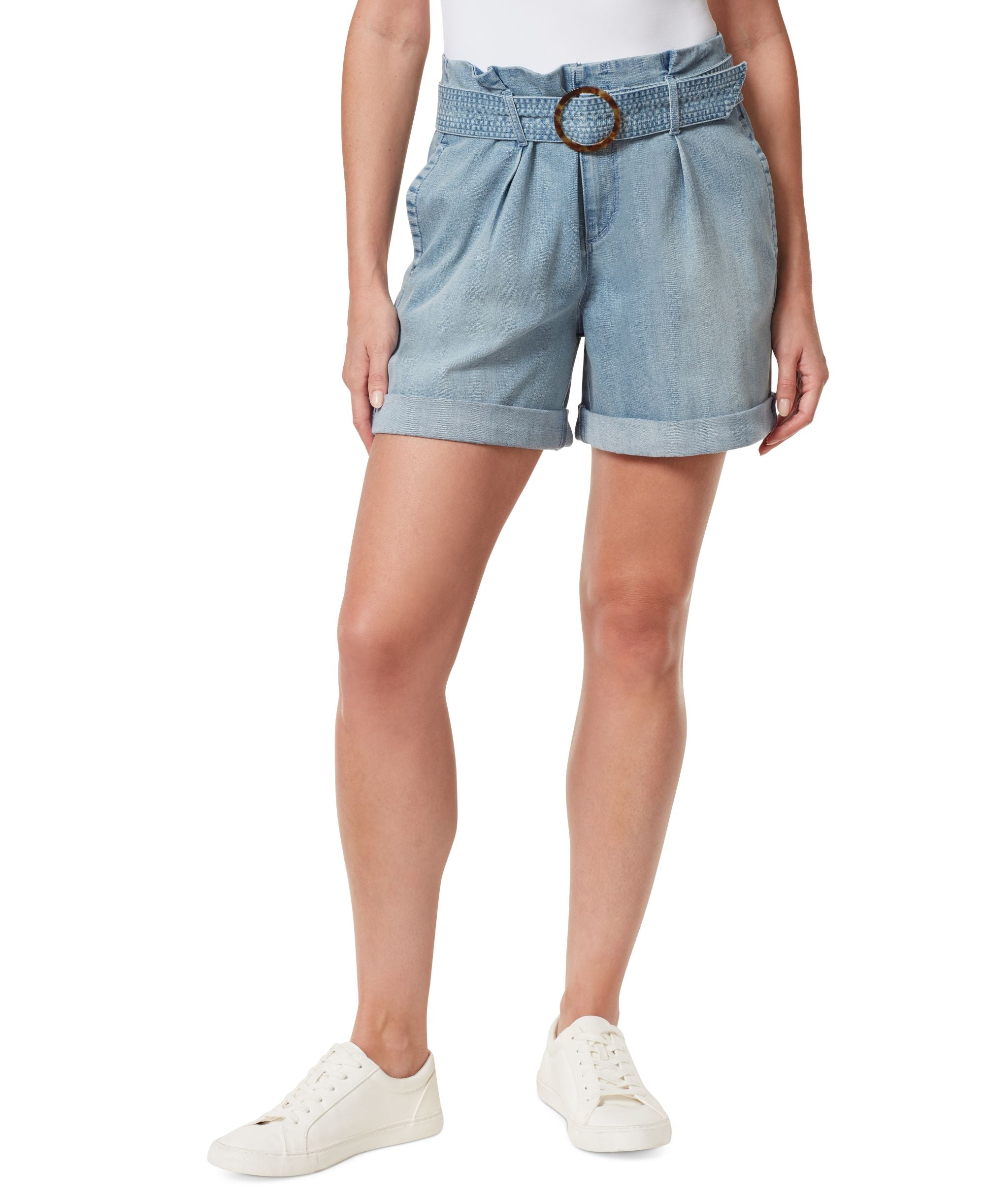 Women's 5" Vacation Pleated Cuffed Shorts
