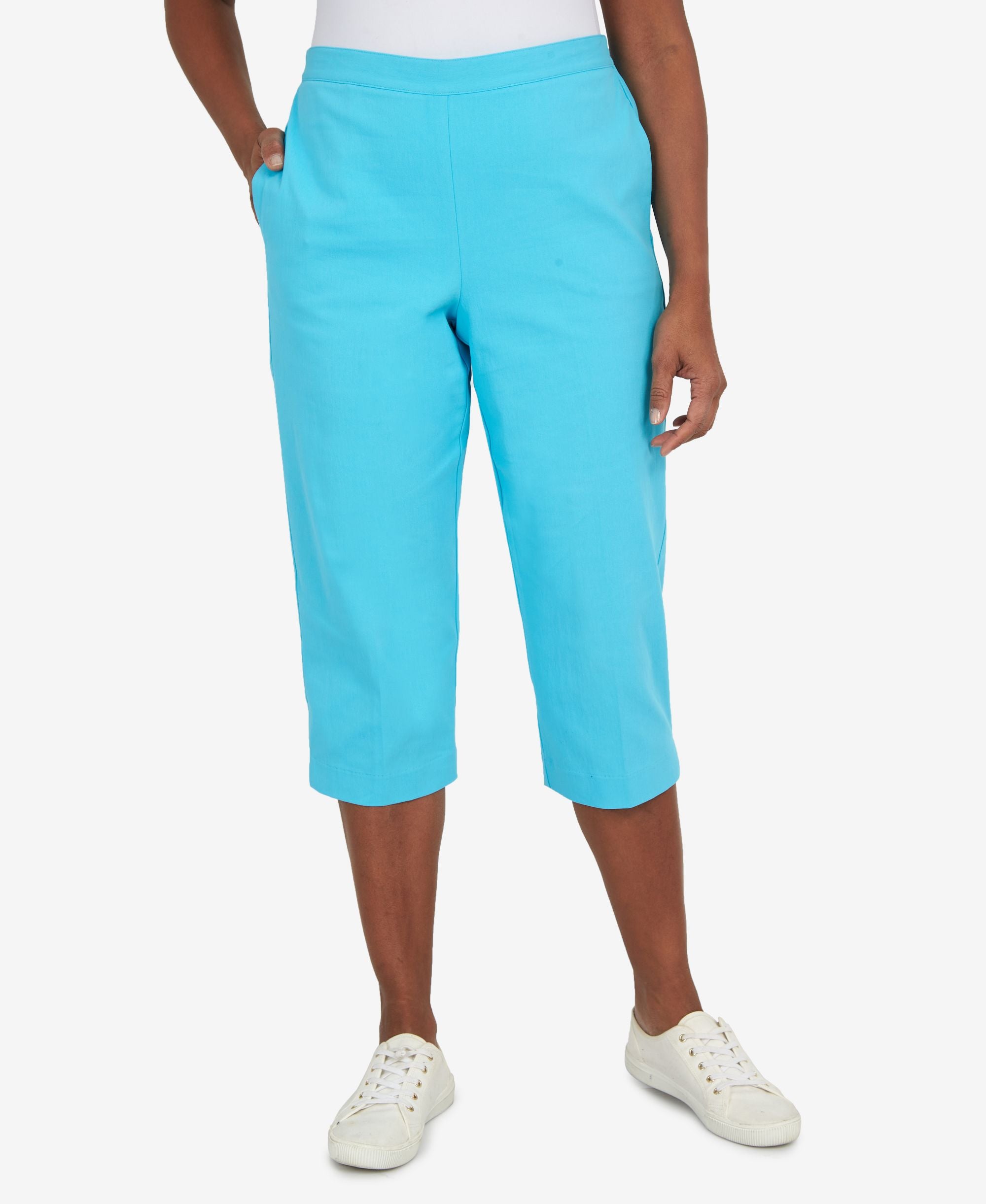 Petite Cool Vibrations Relaxed Fit Go-To Capri Pants