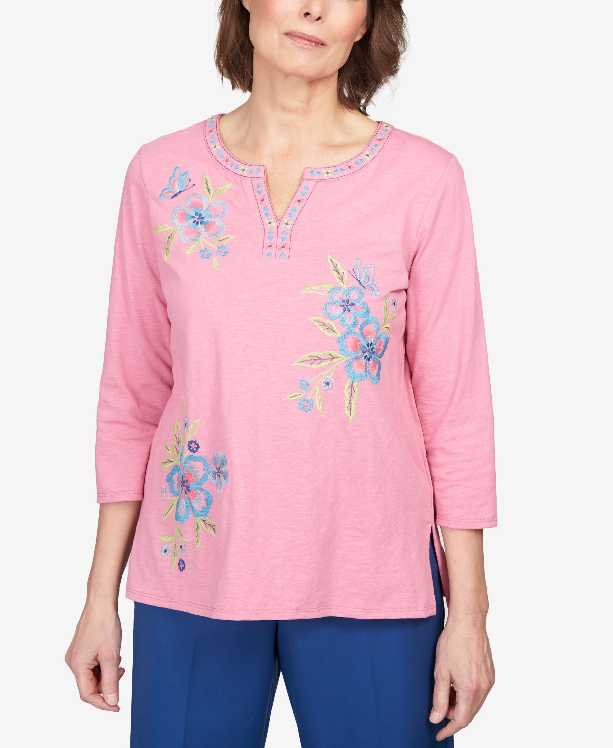 Women's Scenic Drive Flower Embroidery Split Neck Top