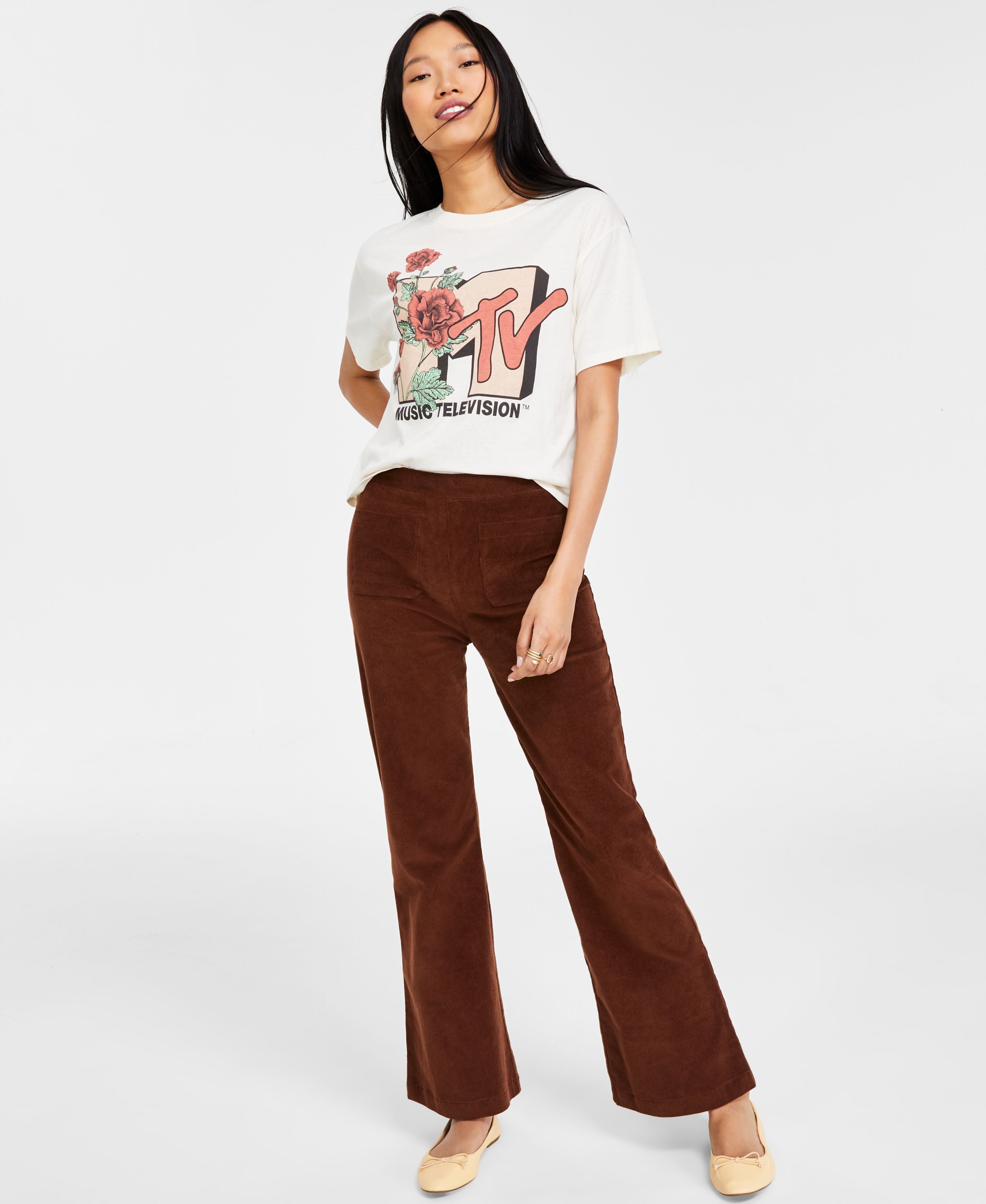 Juniors' Lace-Trimmed V-Neck Ribbed Top & Stretch Corduroy Flared-Leg Pants
