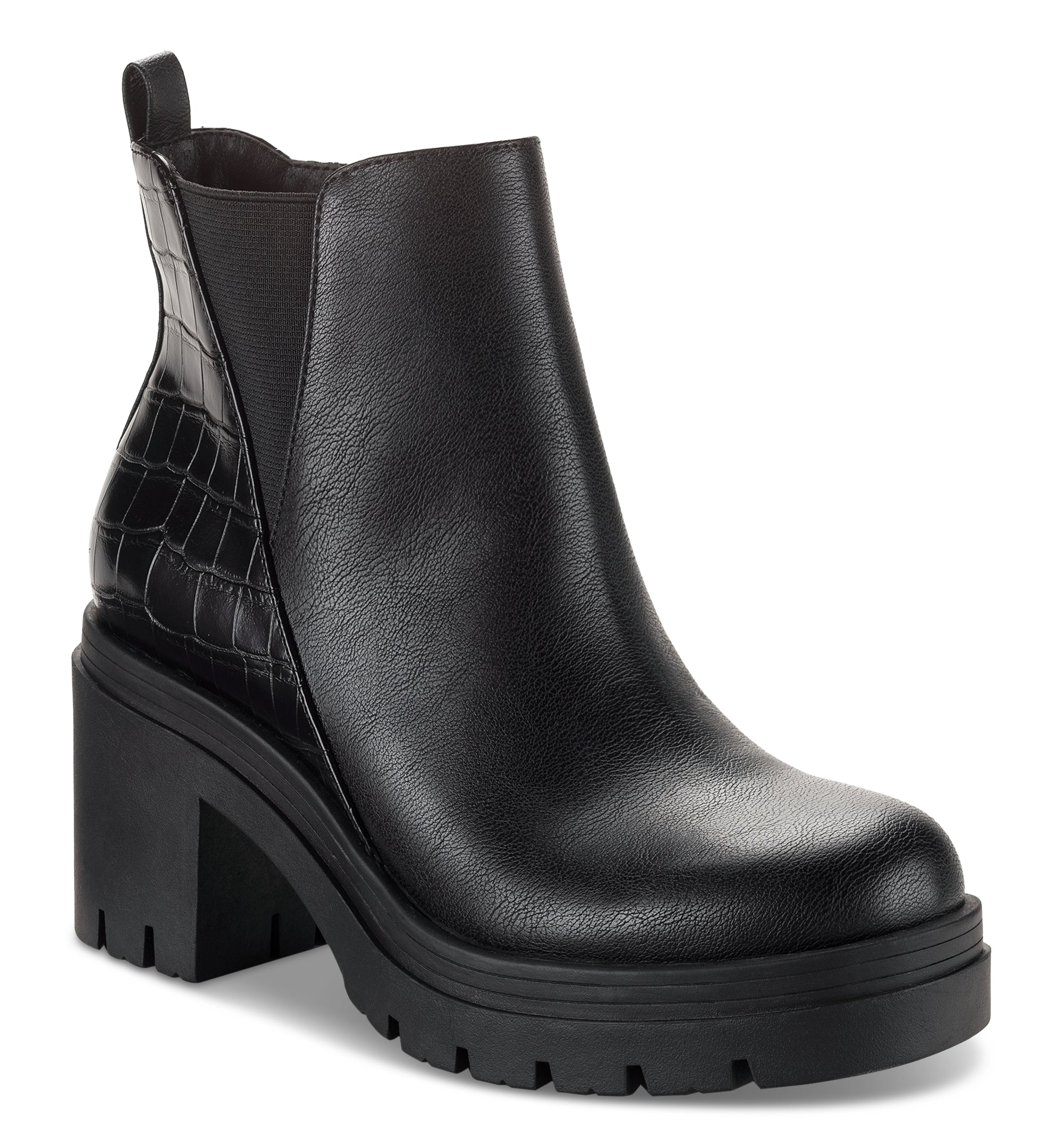 Women's Veronikaa Pull-On Lug Chelsea Booties