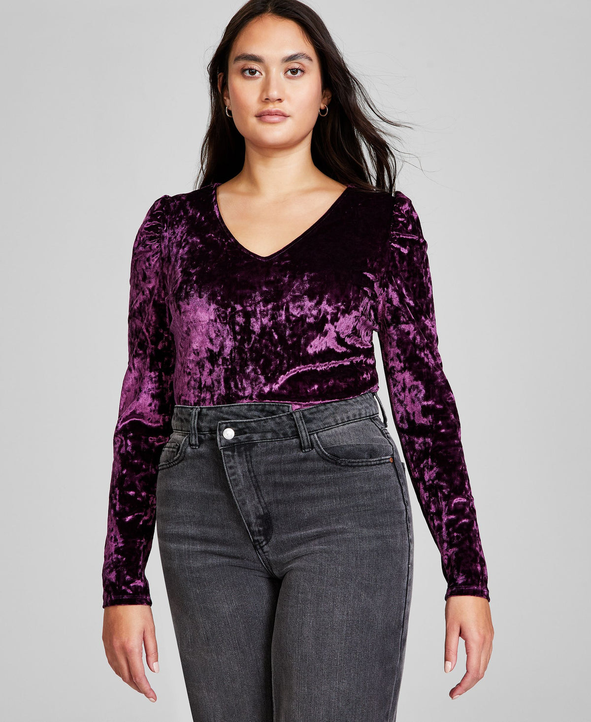 Women's Puff-Shoulder V-Neck Velvet Bodysuit