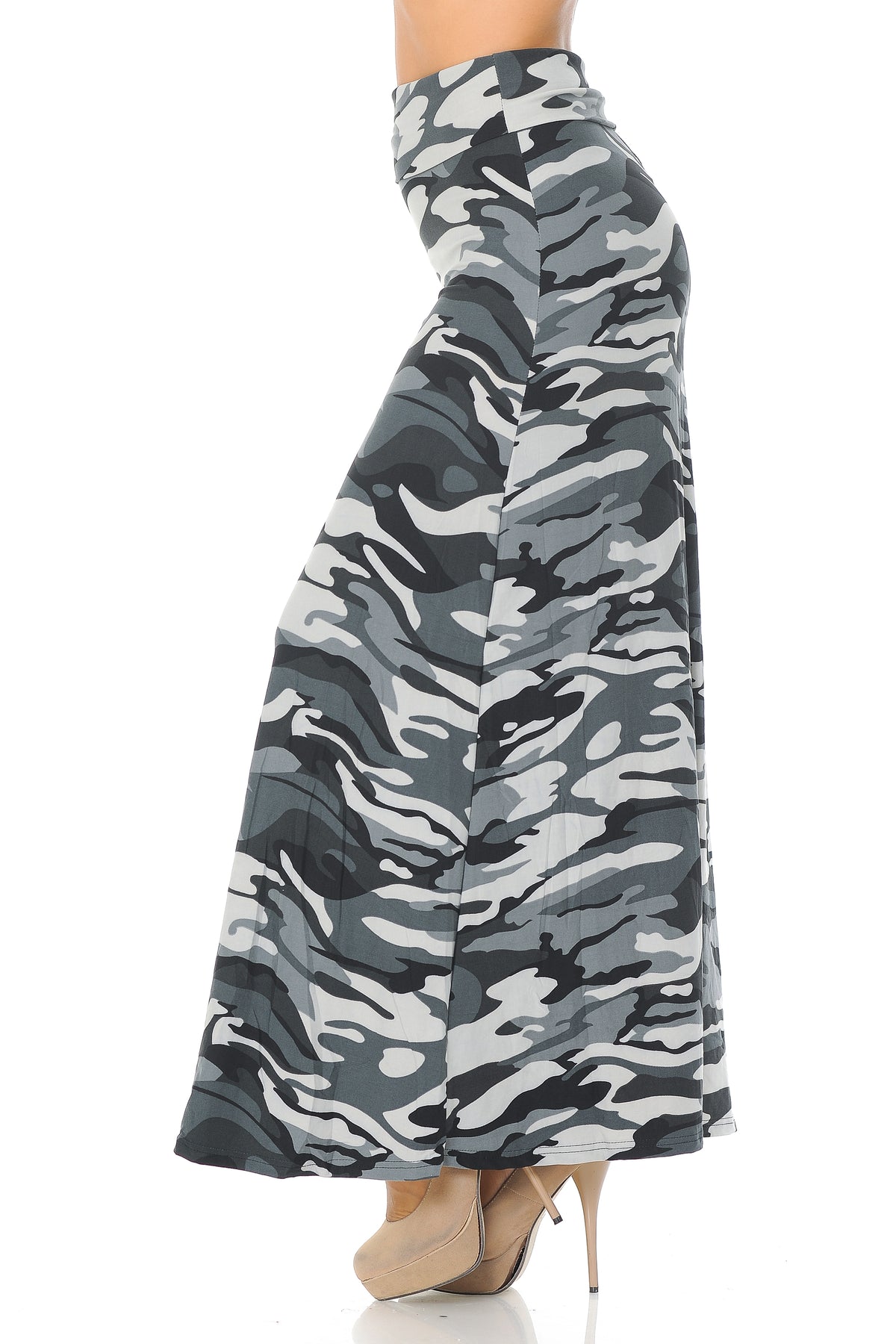Buttery Soft Charcoal Camouflage Plus Size Maxi Skirt (One Size Plus,Charcoal)