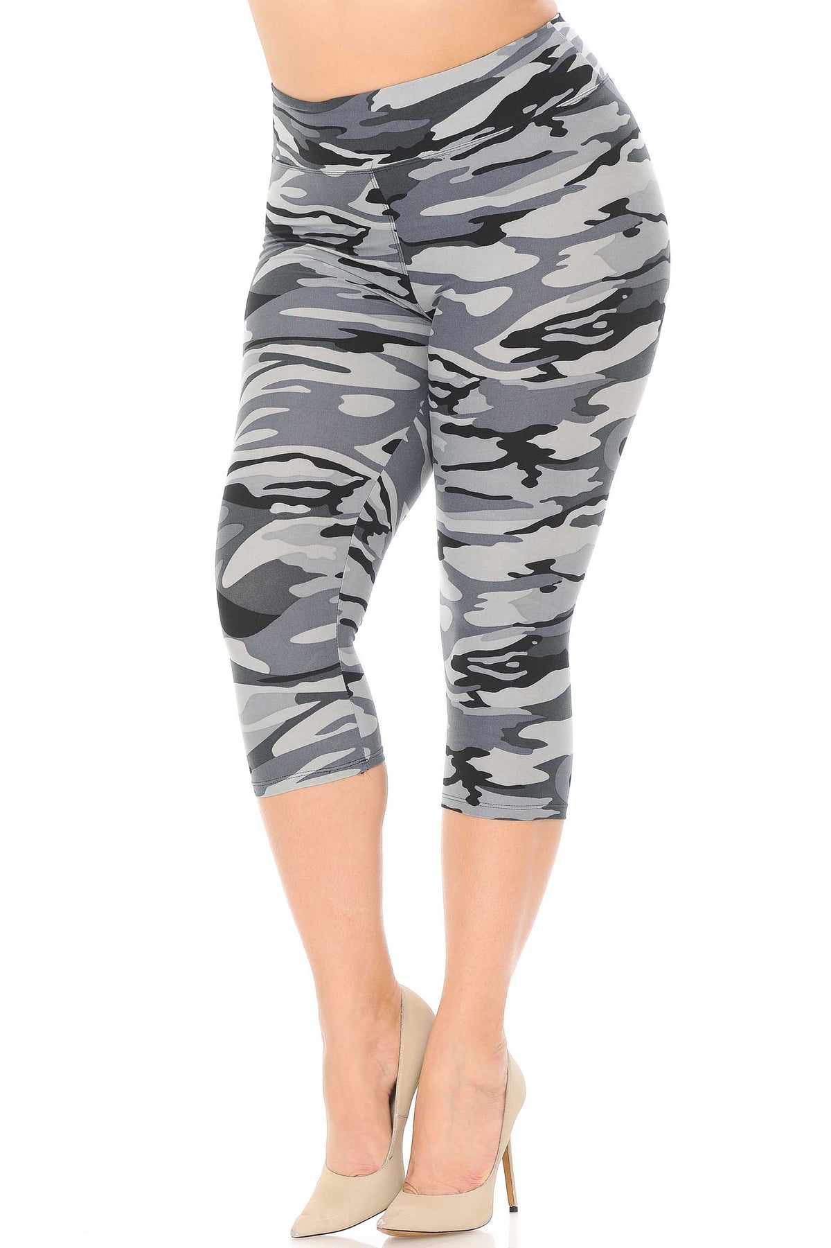 Buttery Soft Charcoal Camouflage High Waist Plus Size Capris - 3 Inch (One Size Plus,Charcoal)