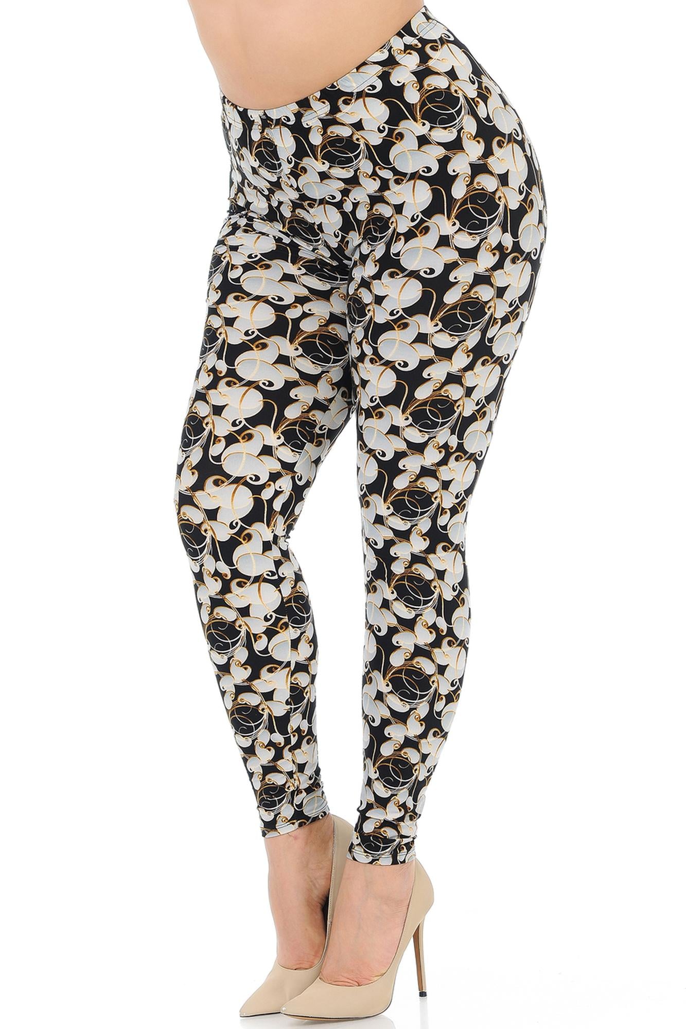Buttery Soft Ivory Petals Plus Size Leggings (One Size Plus,Ivory)