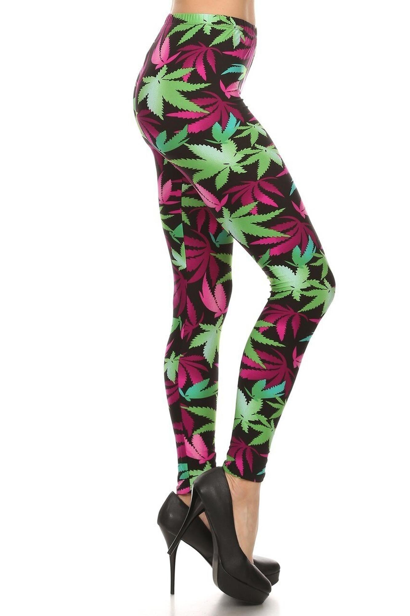 Buttery Soft Fuchsia Marijuana Plus Size Leggings (One Size Plus,Fuchsia)