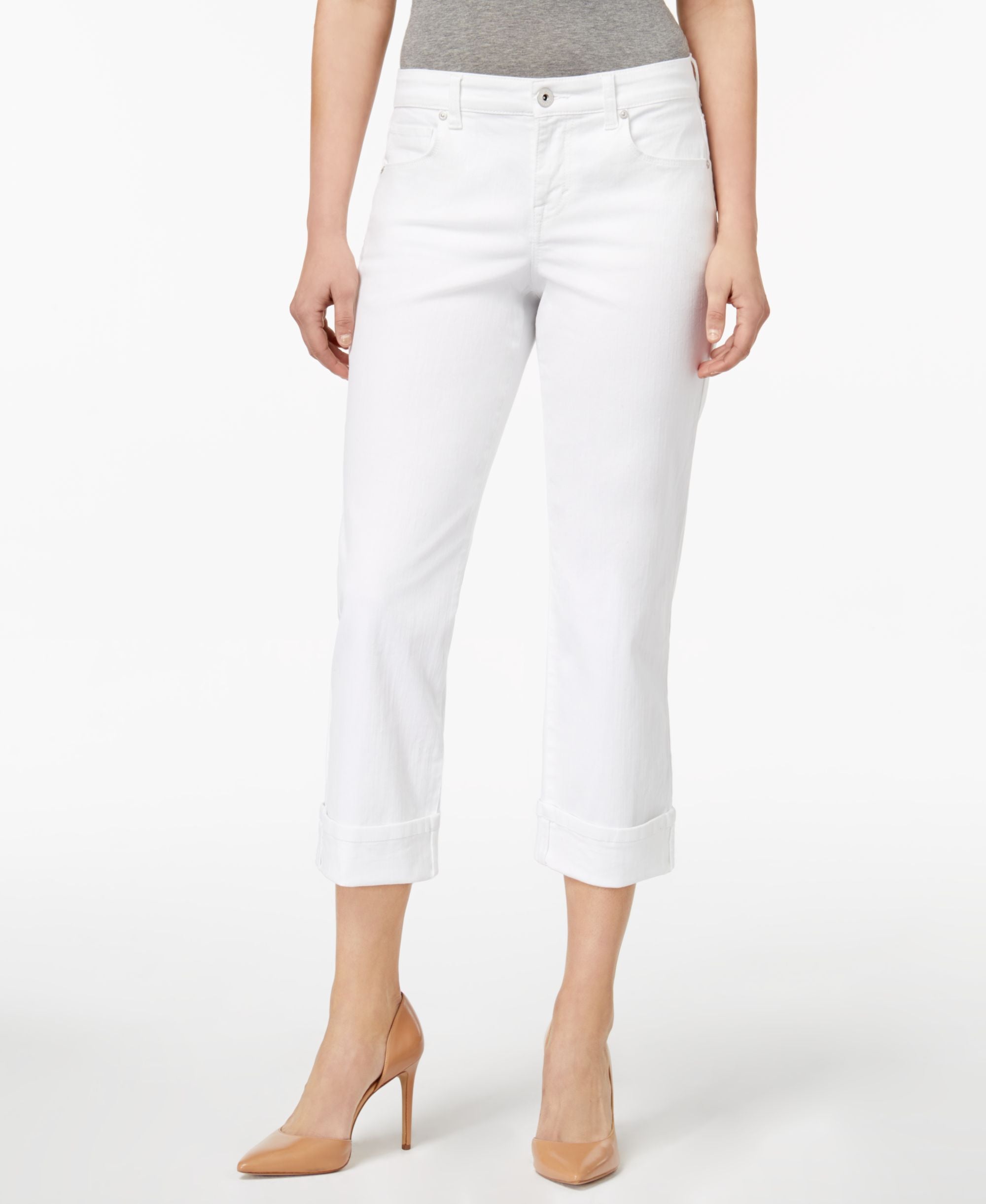 Petite Curvy Cuffed Capri Jeans