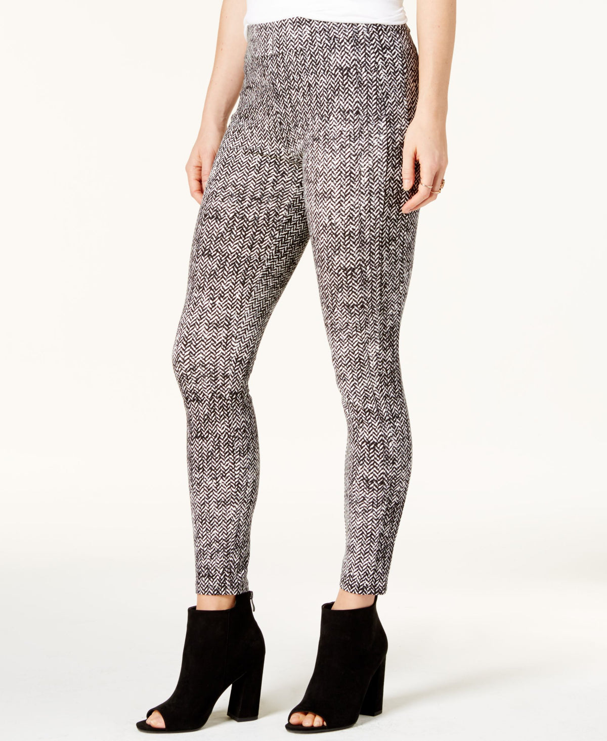 Bar III Chevron Print Mid Rise Leggings