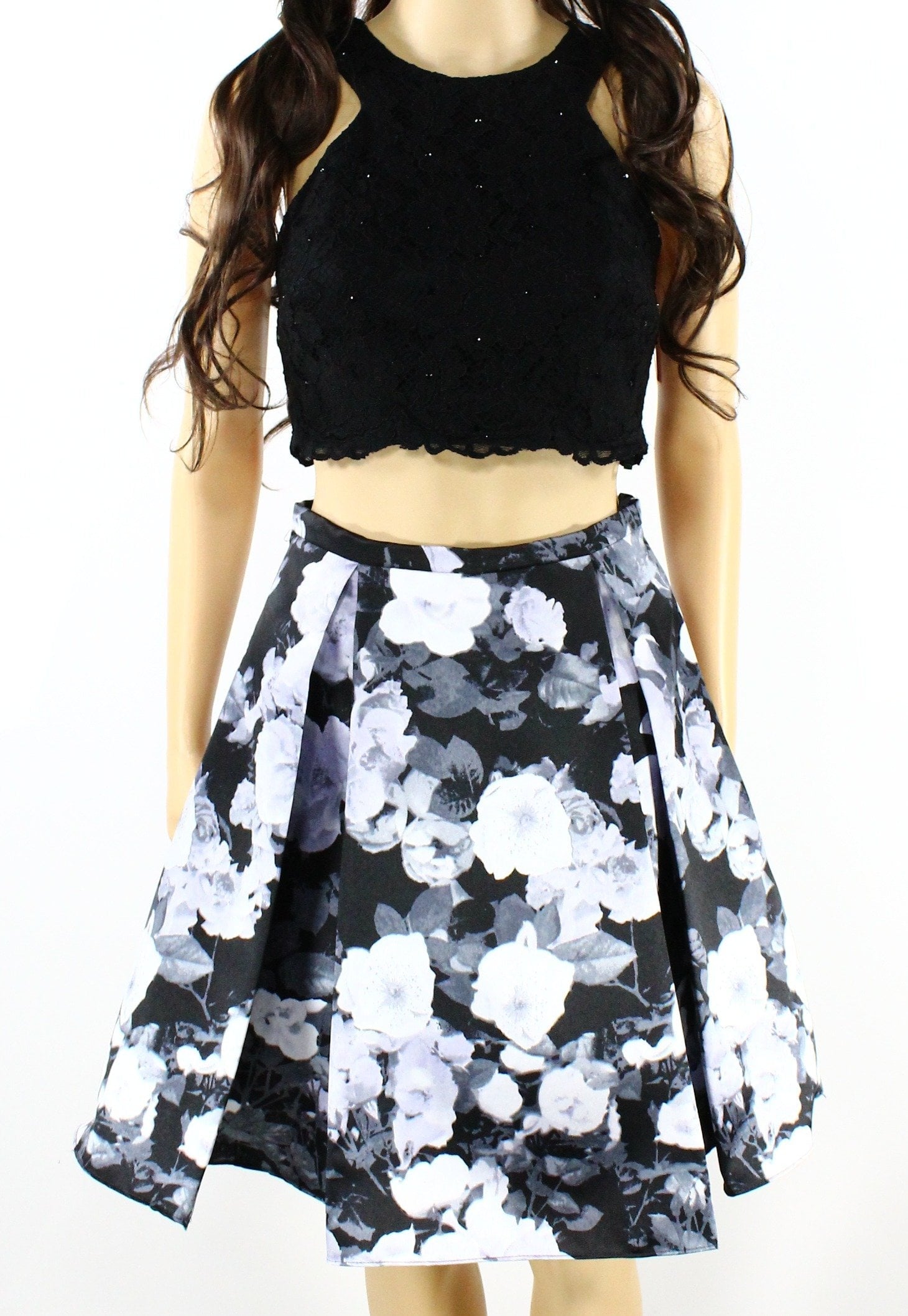 Xscape Womens Cropped-Top