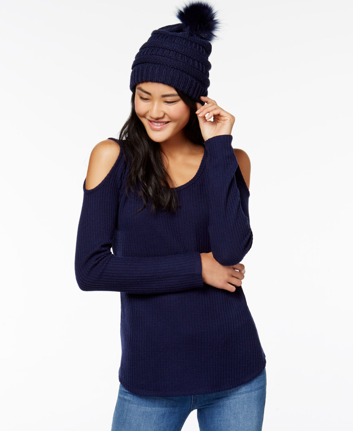Juniors' Waffle-Knit Cold-Shoulder Top & Faux Fur-Trimmed Beanie