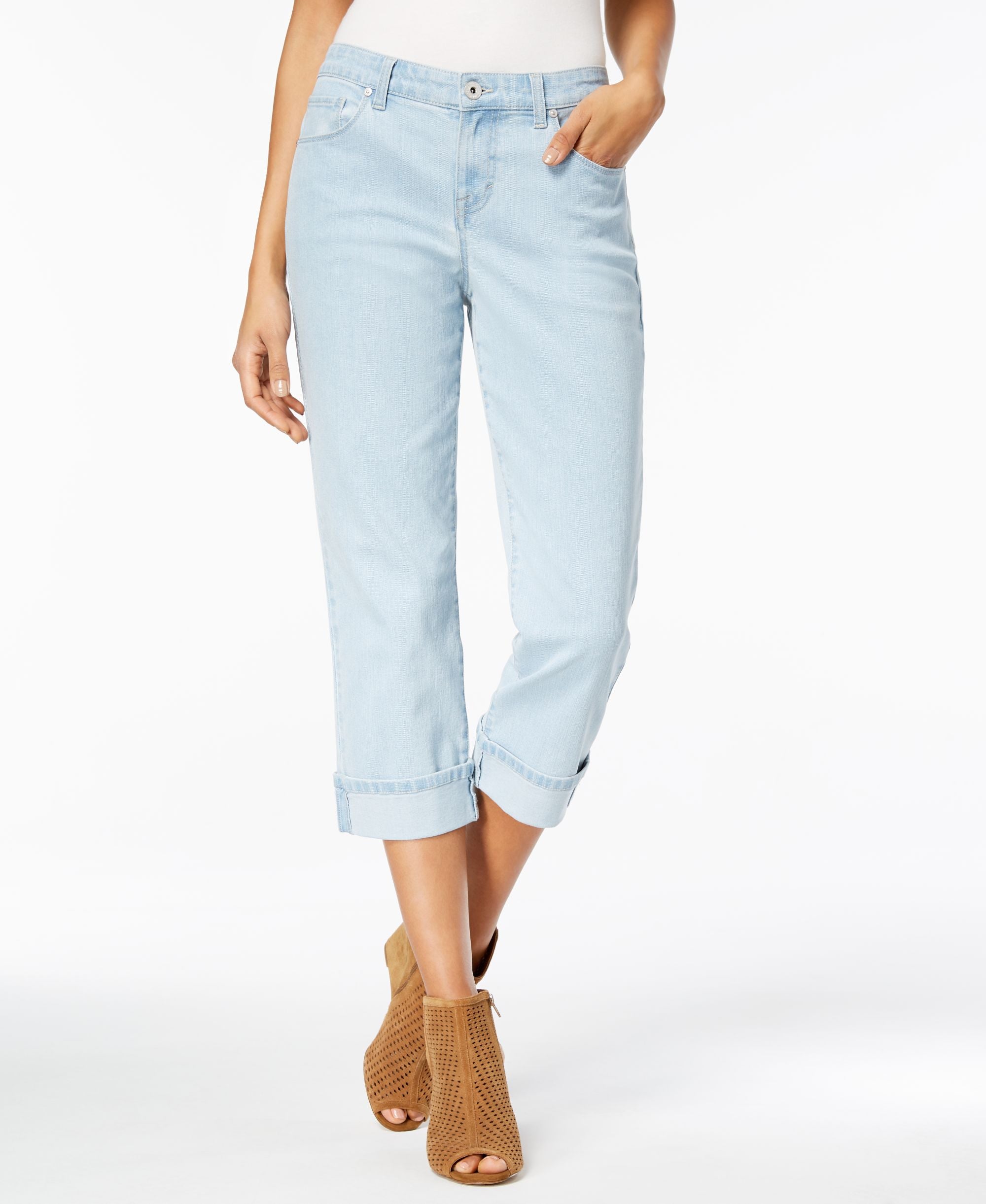 Women's Curvy Cuffed Capri Jeans