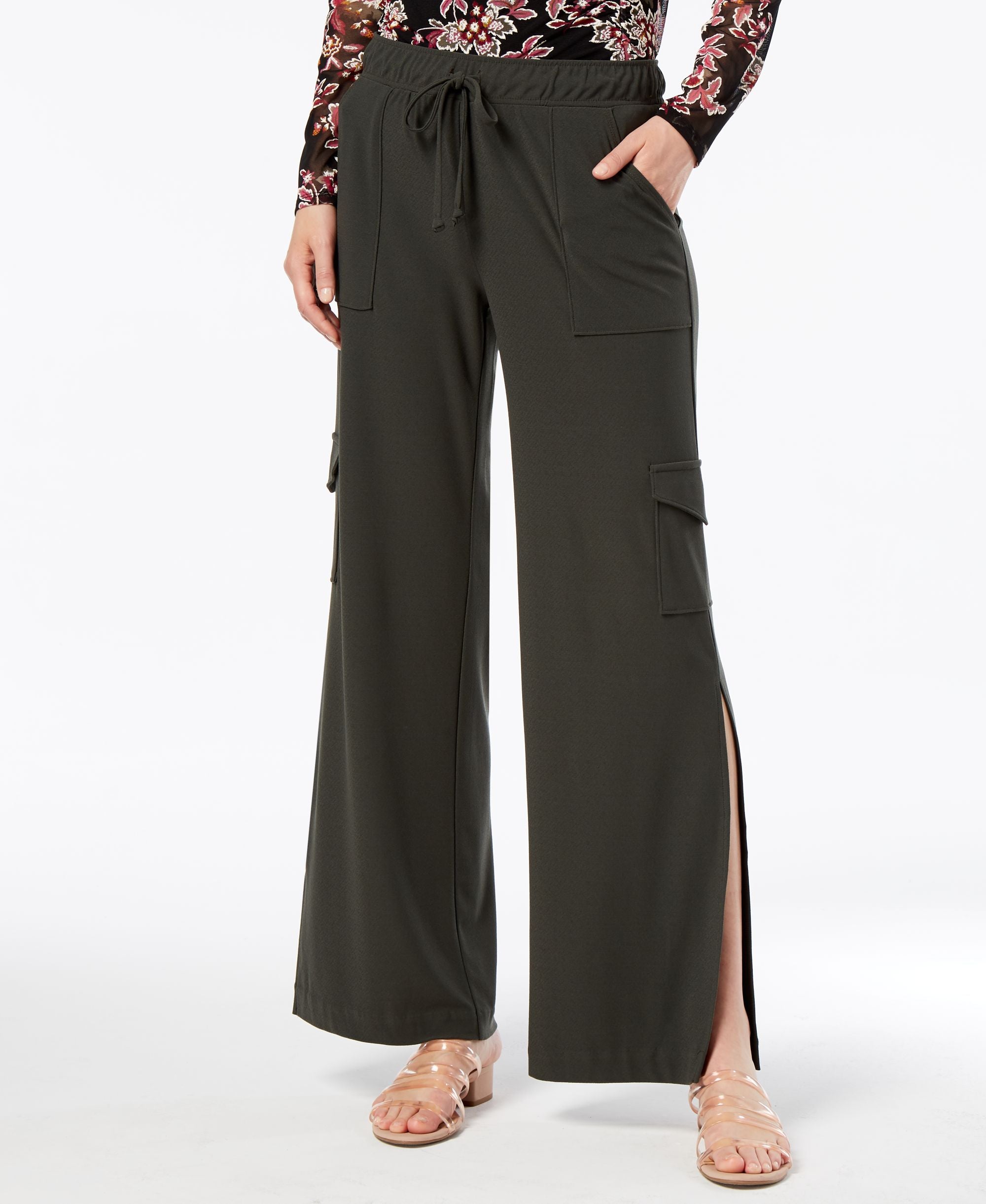 Petite Wide Leg Cargo Pants
