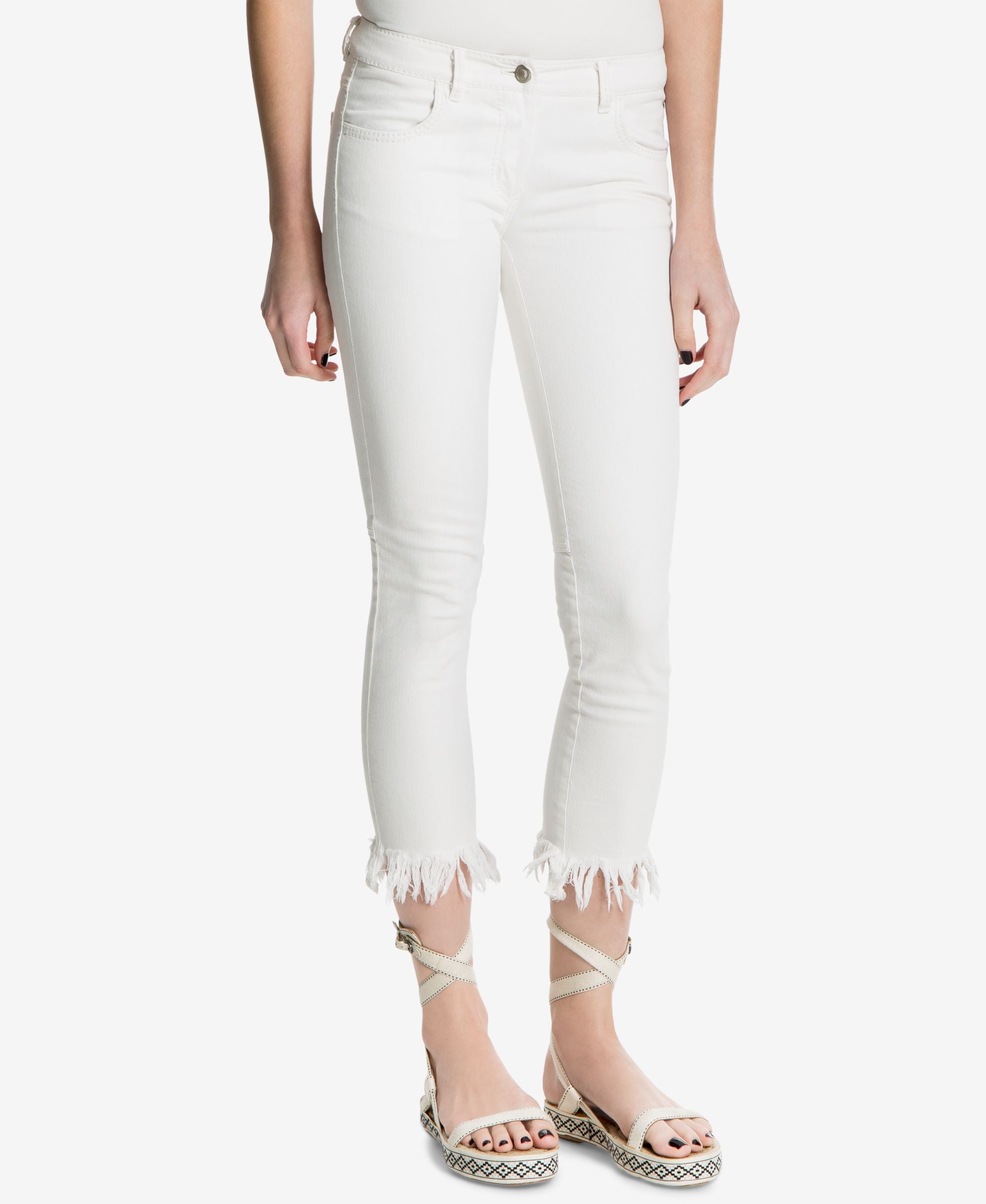 Max Studio London Frayed Skinny Jeans