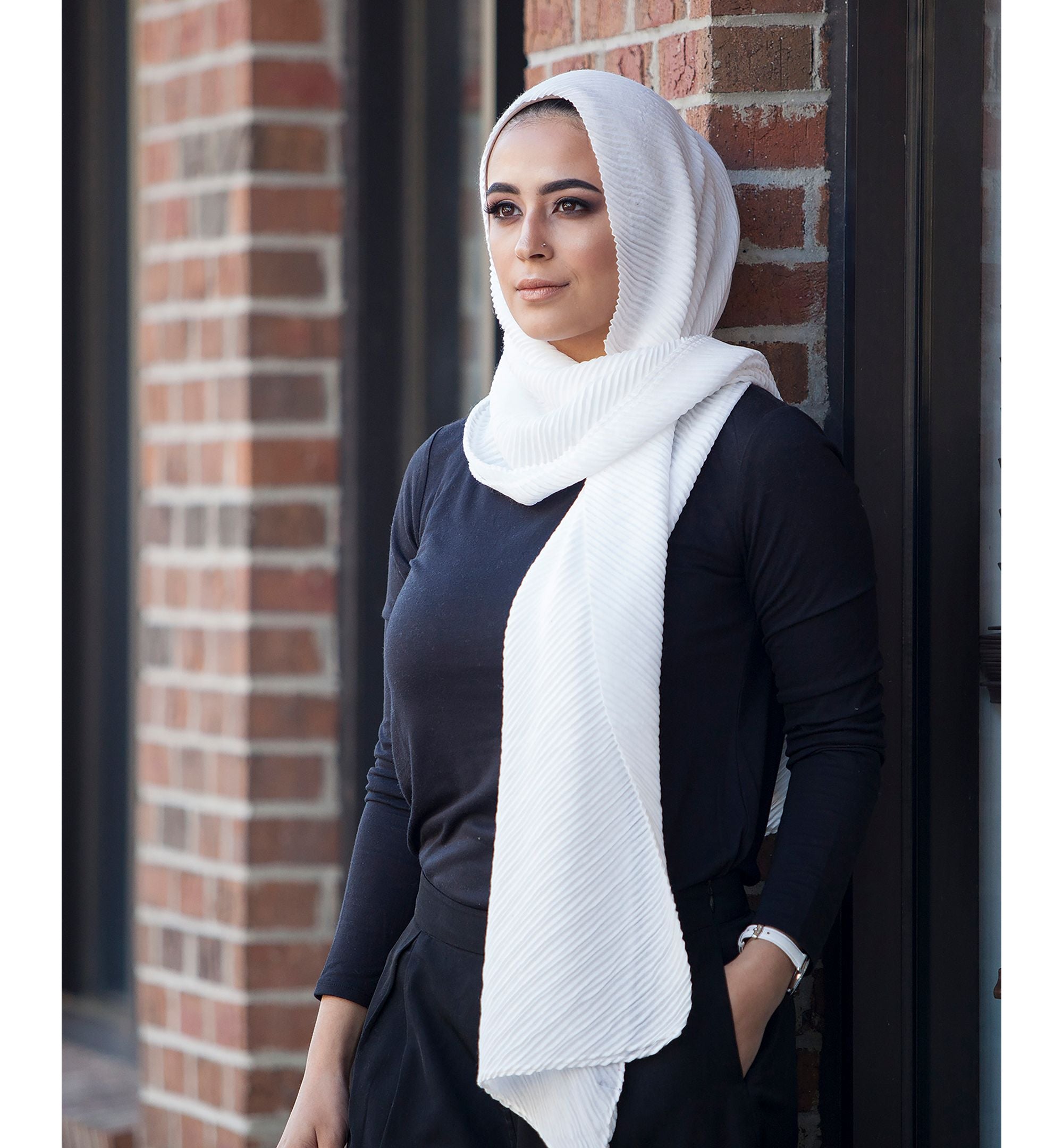 Verona Collection Lightweight Pleated Scarf